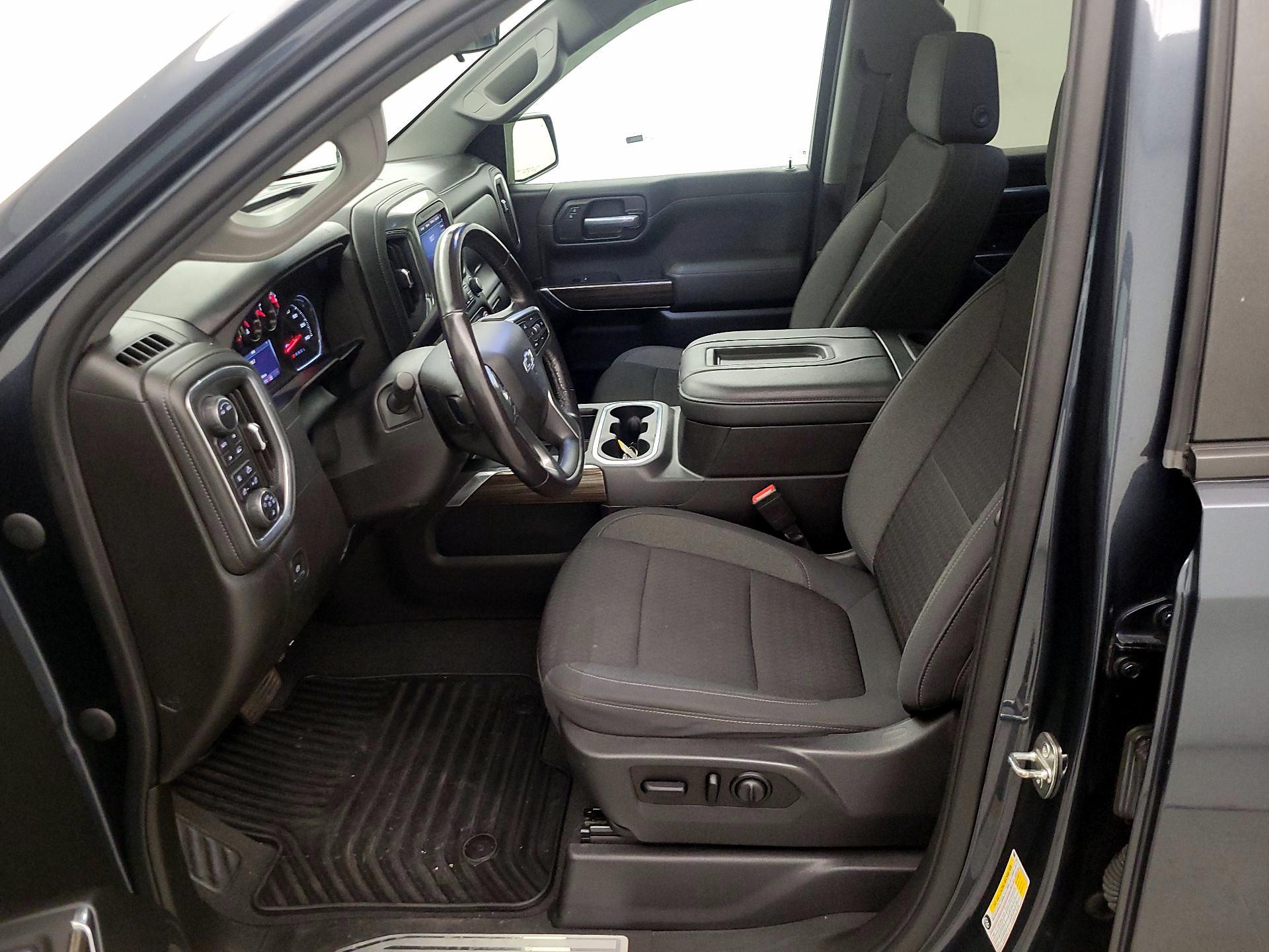 Thumbnail: 2021 Chevrolet Silverado 1500 - 9