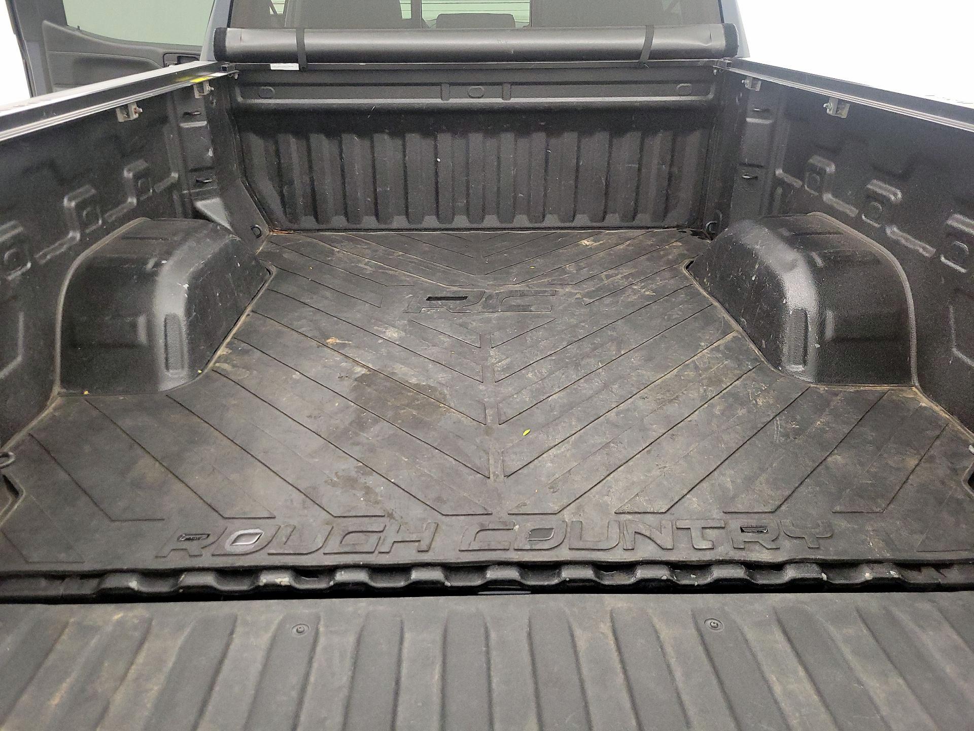 Thumbnail: 2021 Chevrolet Silverado 1500 - 19