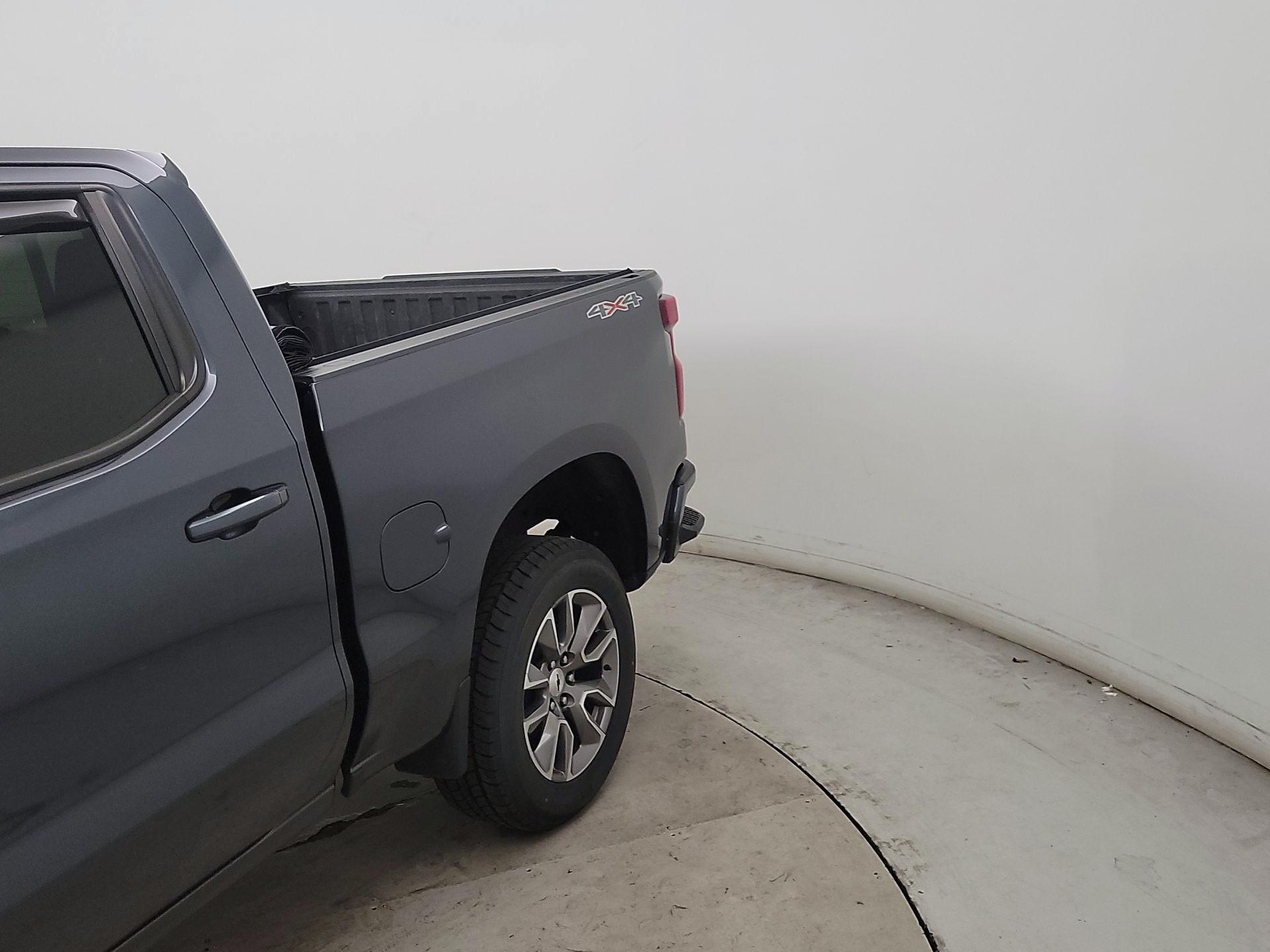 Thumbnail: 2021 Chevrolet Silverado 1500 - 7