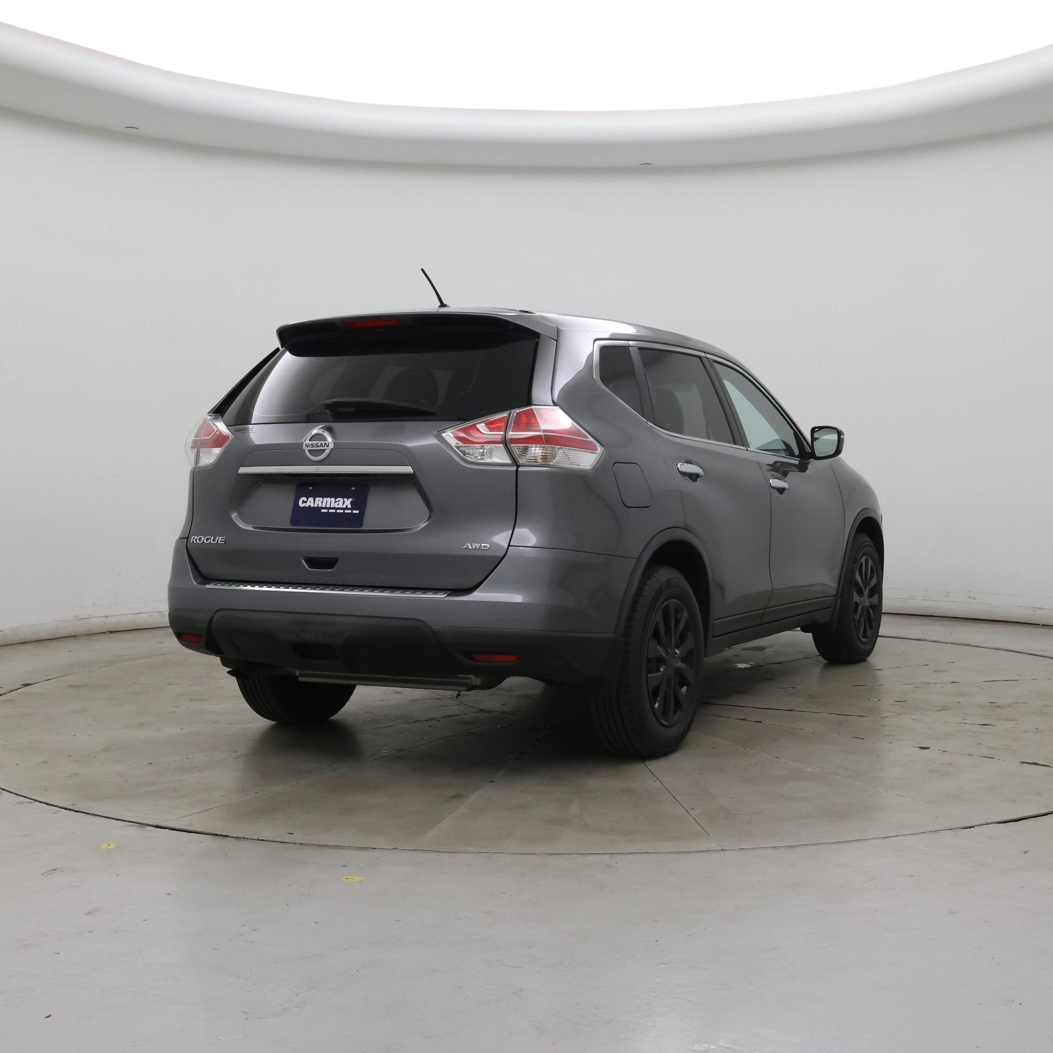Thumbnail: 2015 Nissan Rogue - 8