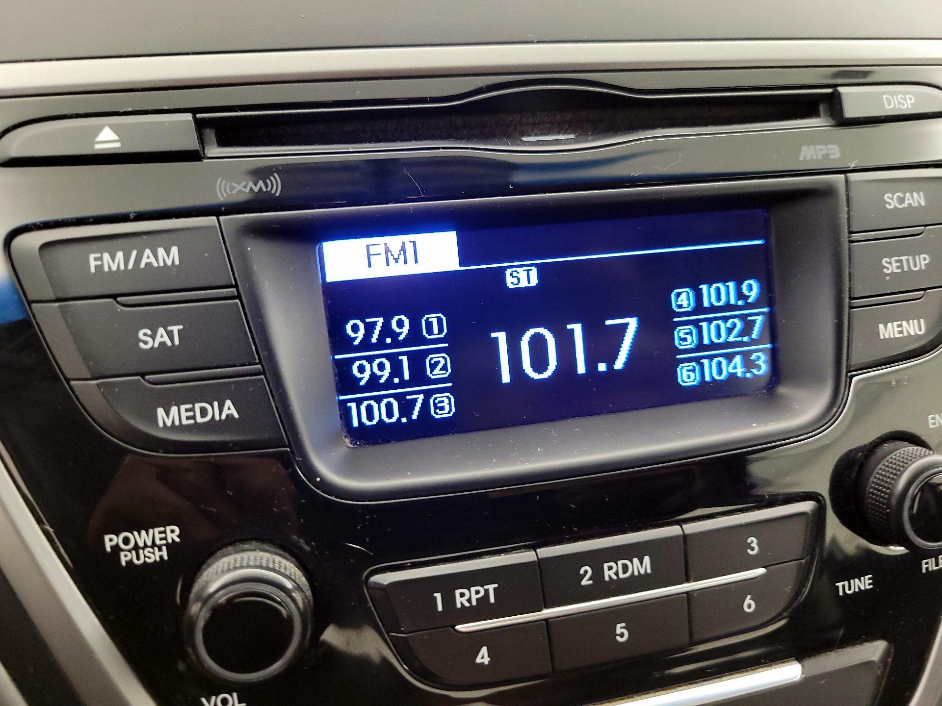Thumbnail: 2016 Hyundai Elantra - 14
