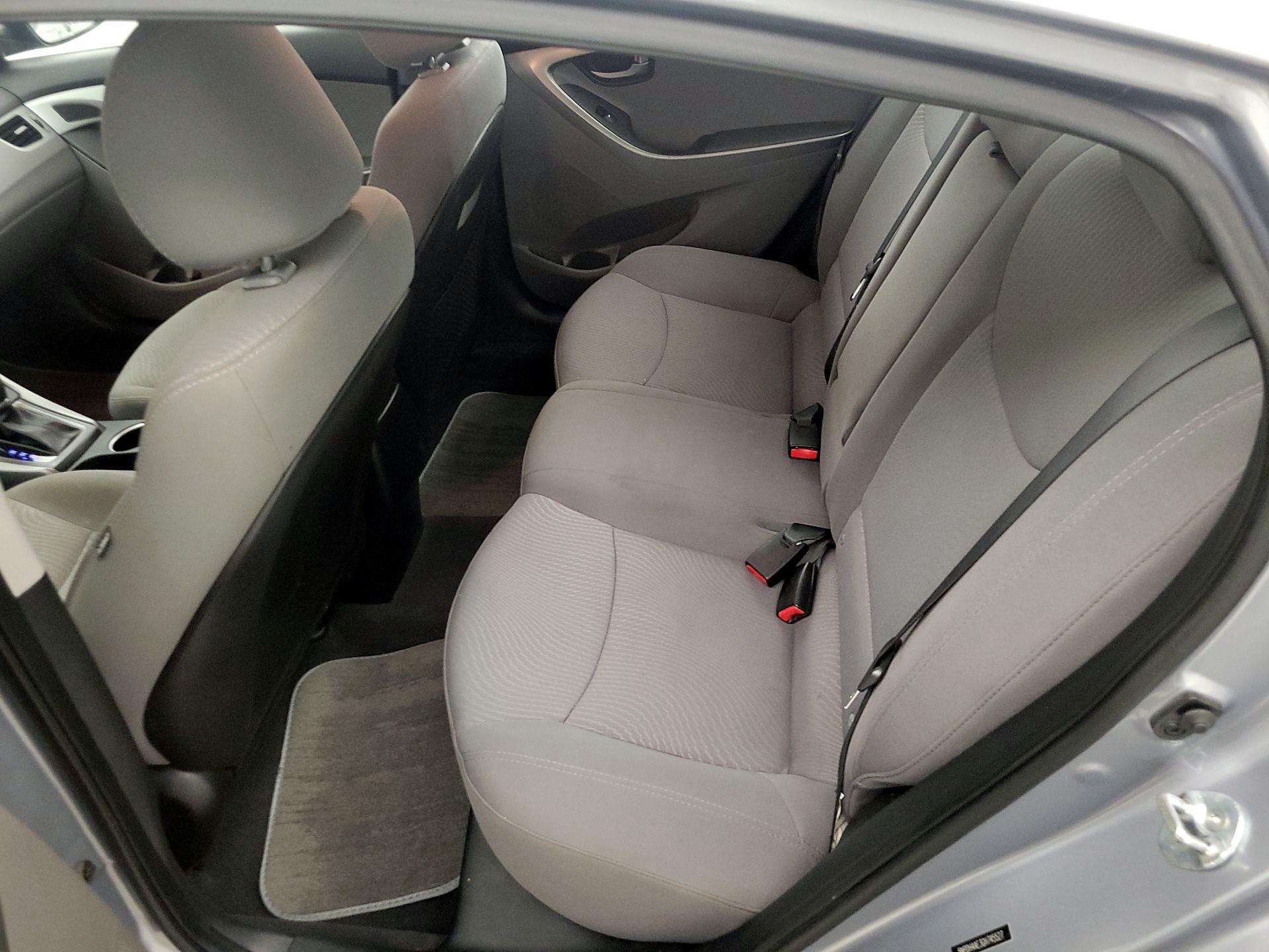 Thumbnail: 2016 Hyundai Elantra - 18
