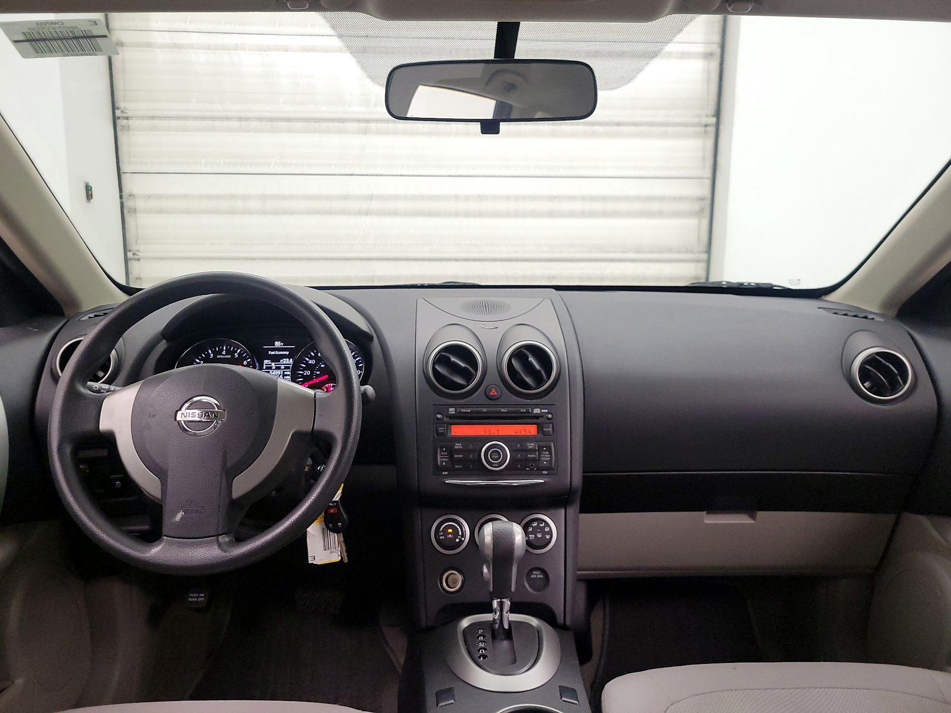 Thumbnail: 2015 Nissan Rogue - 9