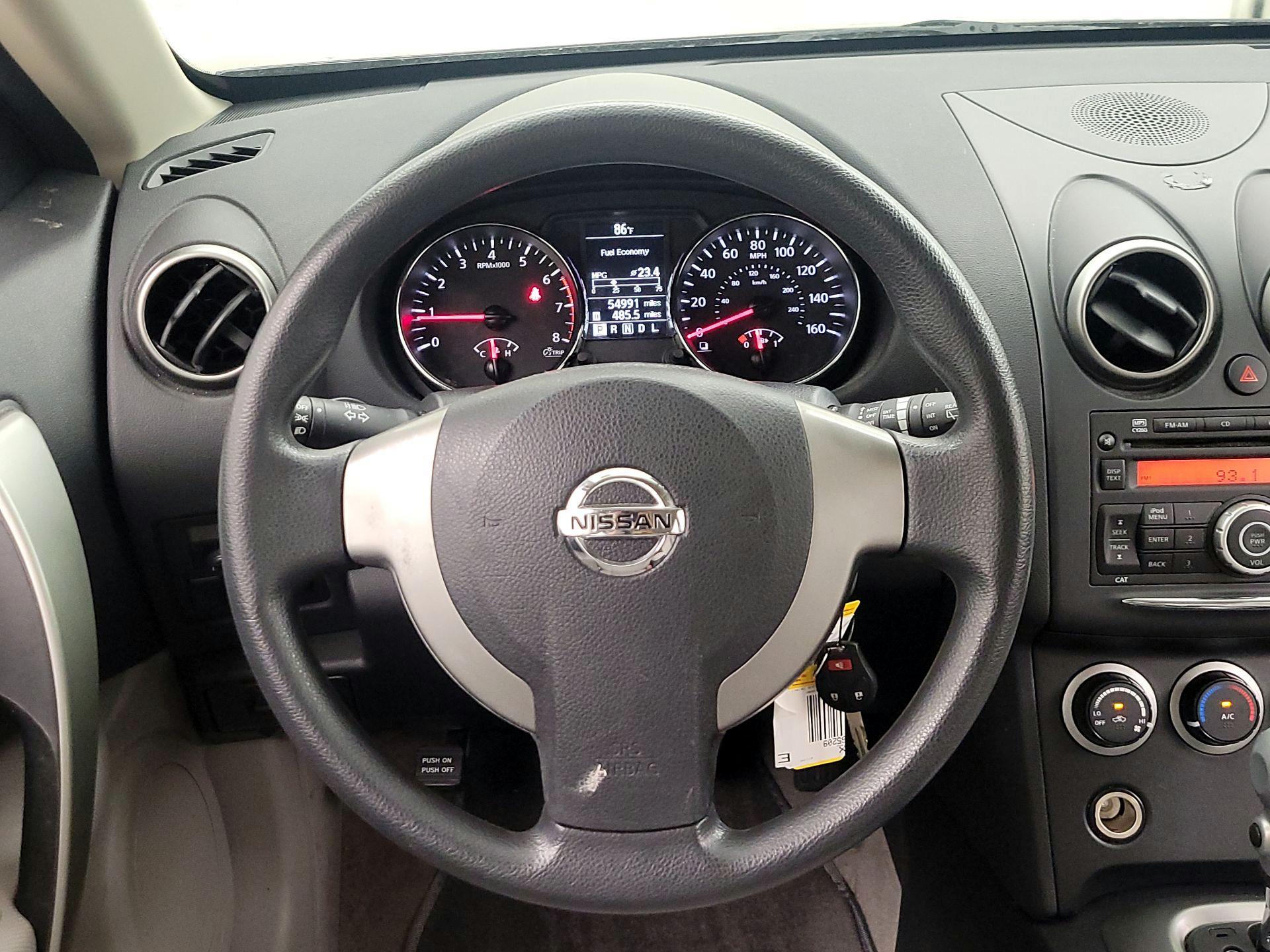 Thumbnail: 2015 Nissan Rogue - 10
