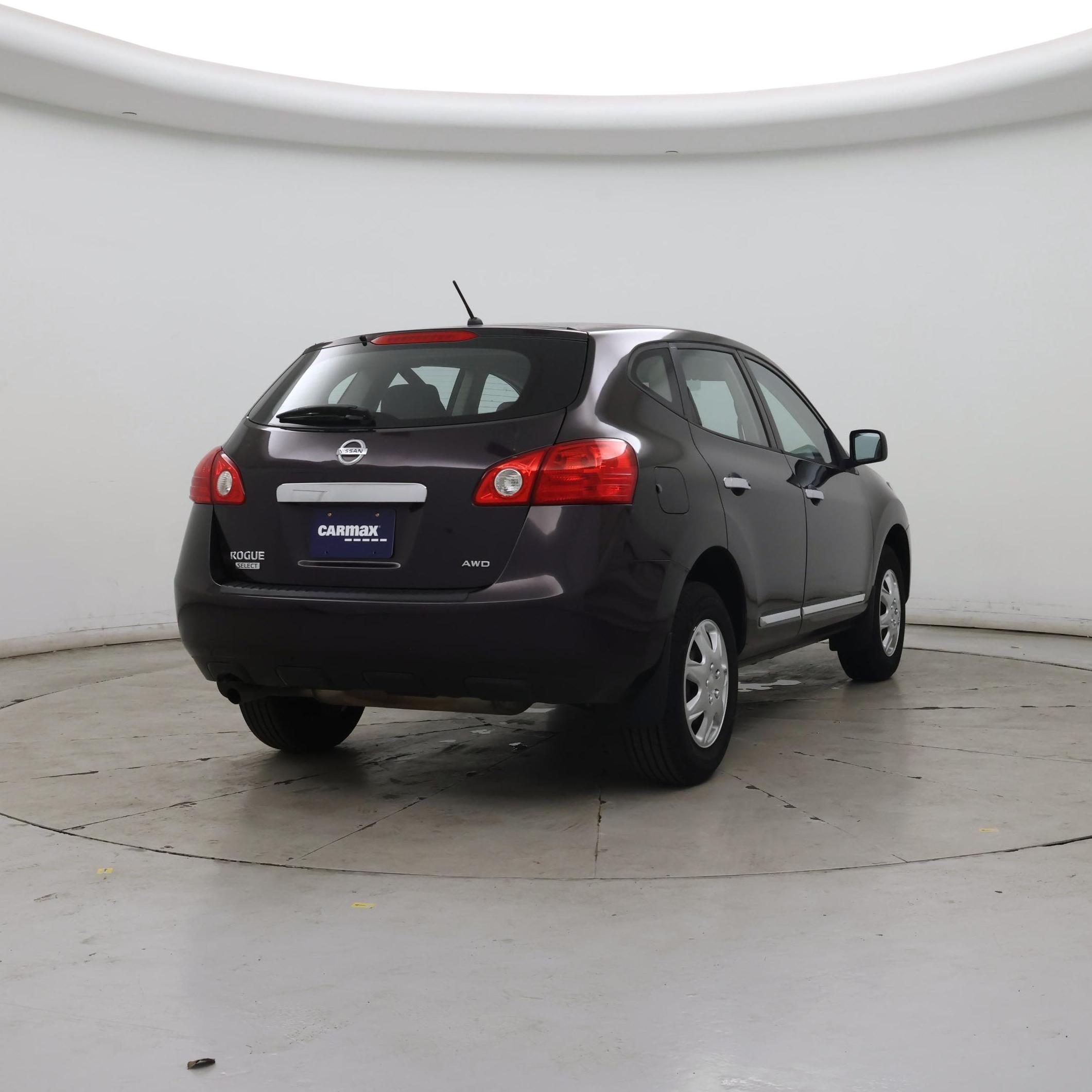 Thumbnail: 2015 Nissan Rogue - 8