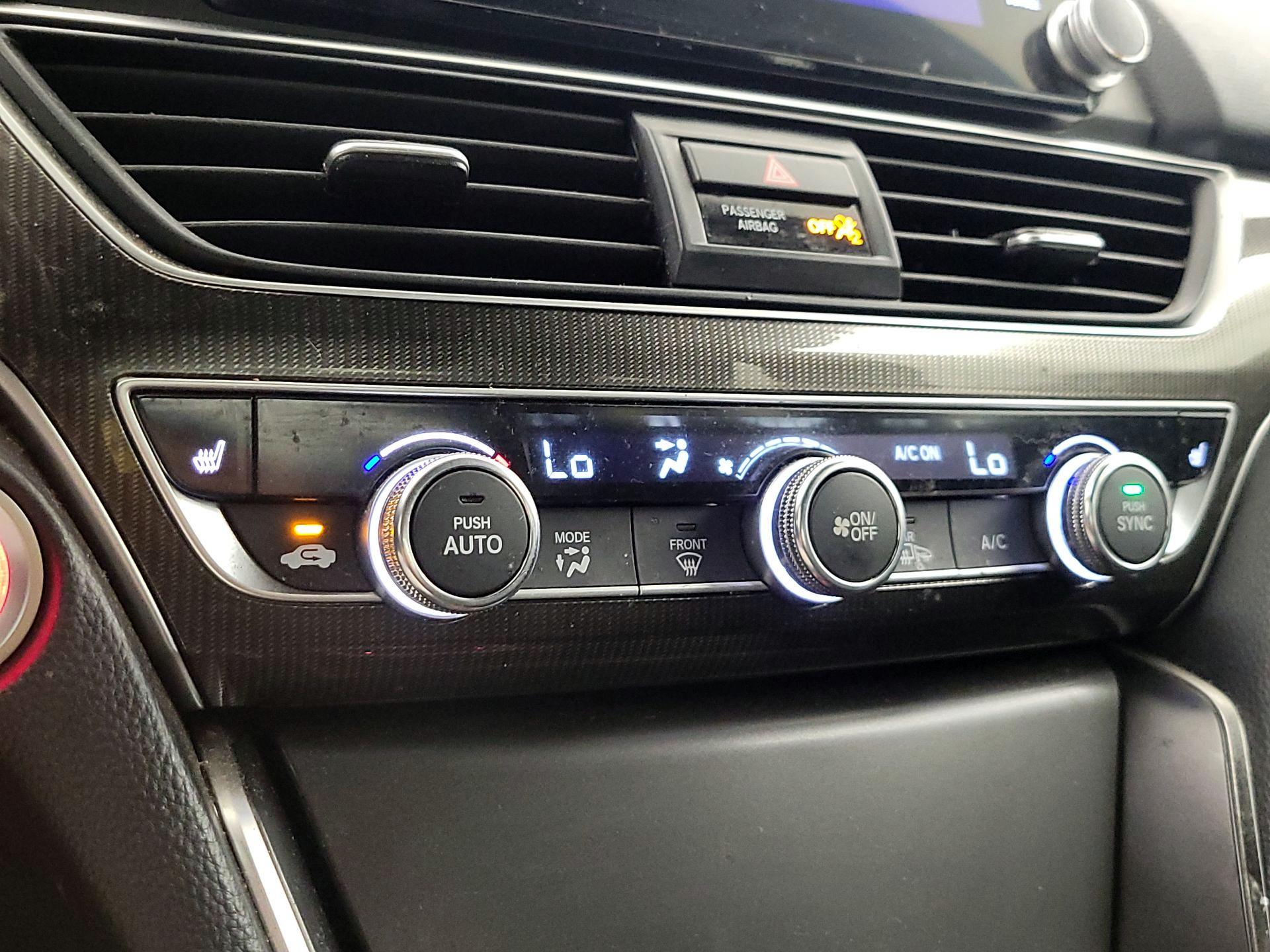Thumbnail: 2019 Honda Accord - 16