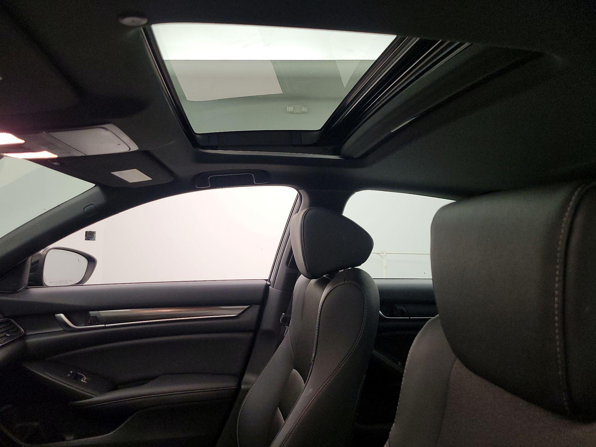 Thumbnail: 2019 Honda Accord - 19