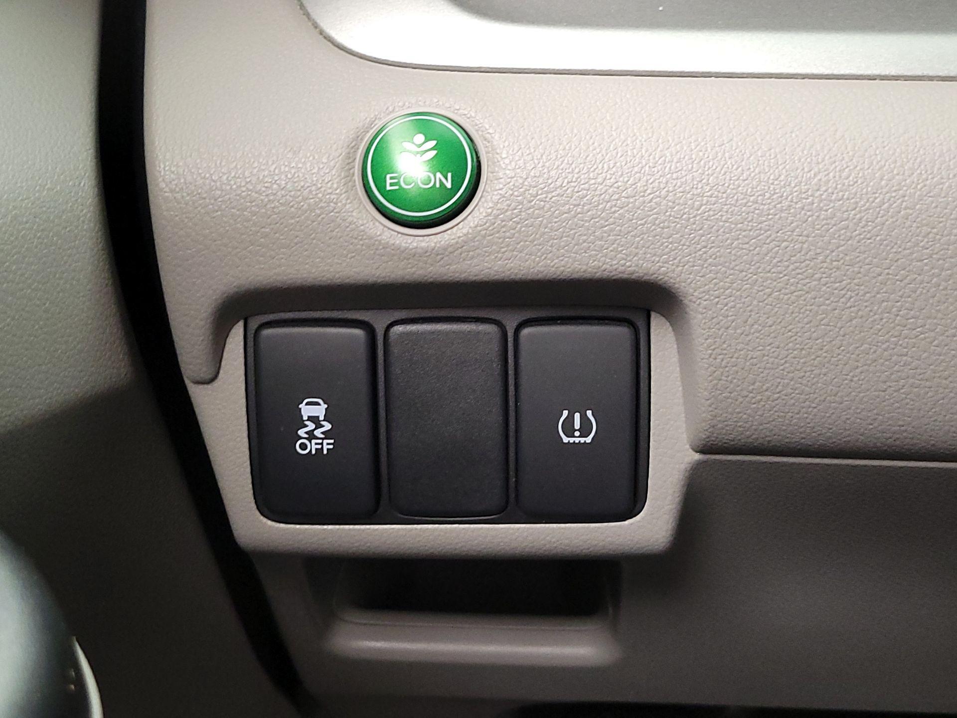 Thumbnail: 2014 Honda CR-V - 13