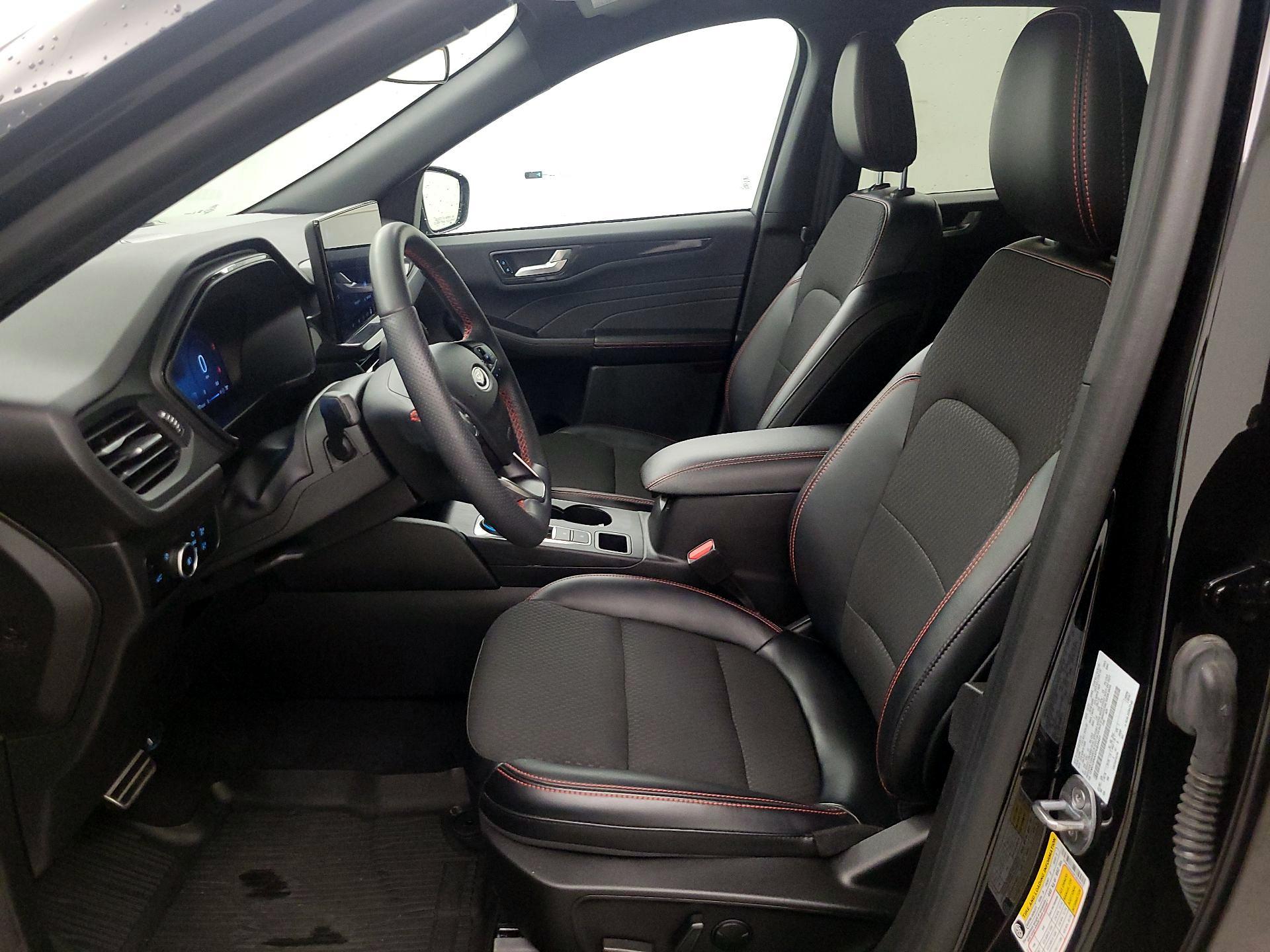 Thumbnail: 2023 Ford Escape - 11