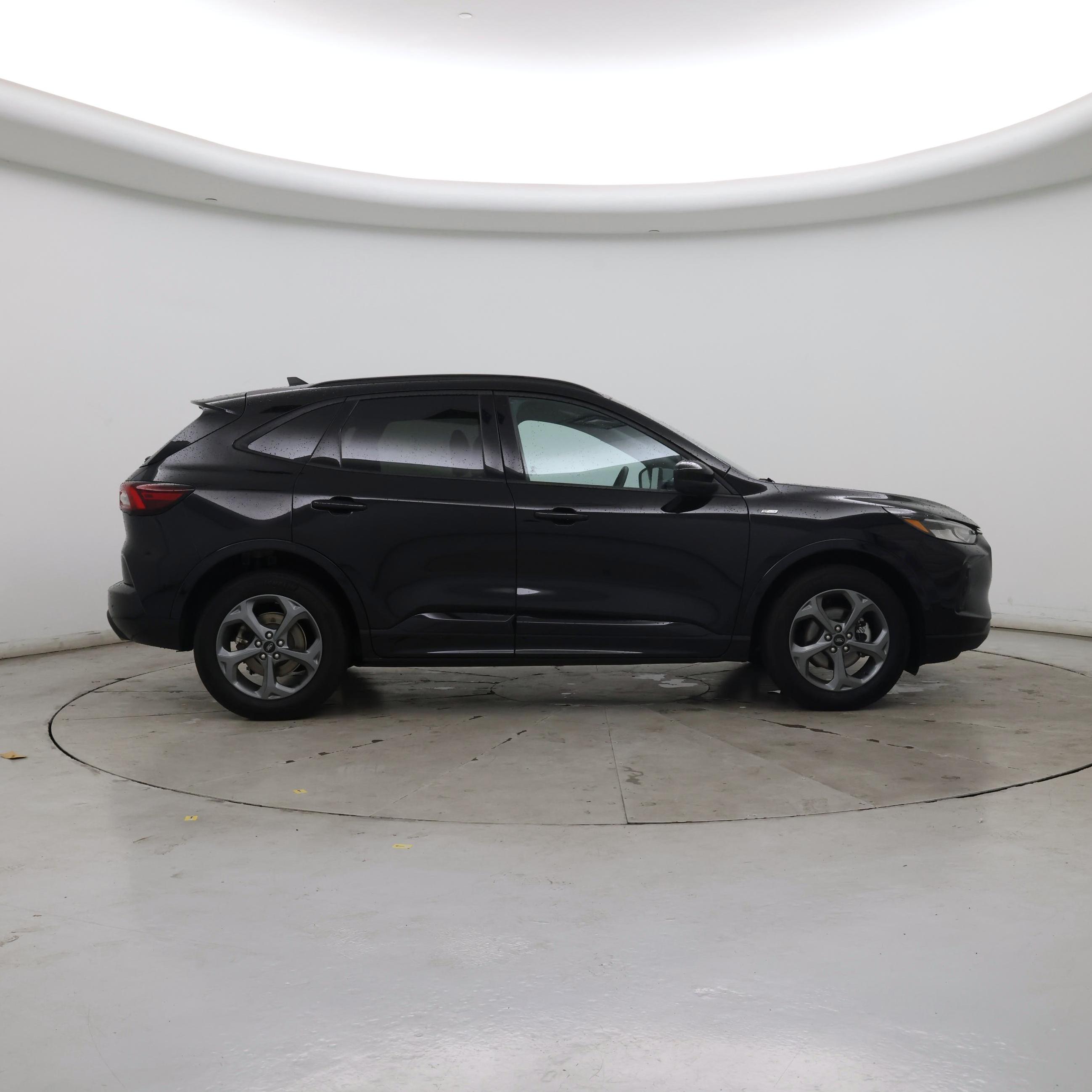 Thumbnail: 2023 Ford Escape - 7