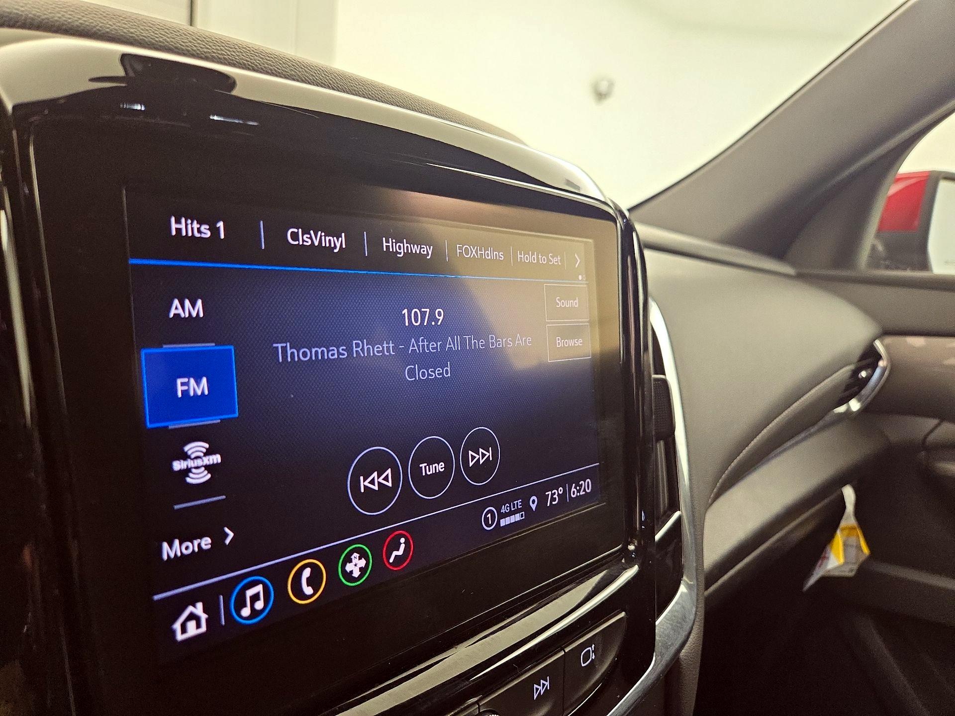 Thumbnail: 2023 Chevrolet Traverse - 15
