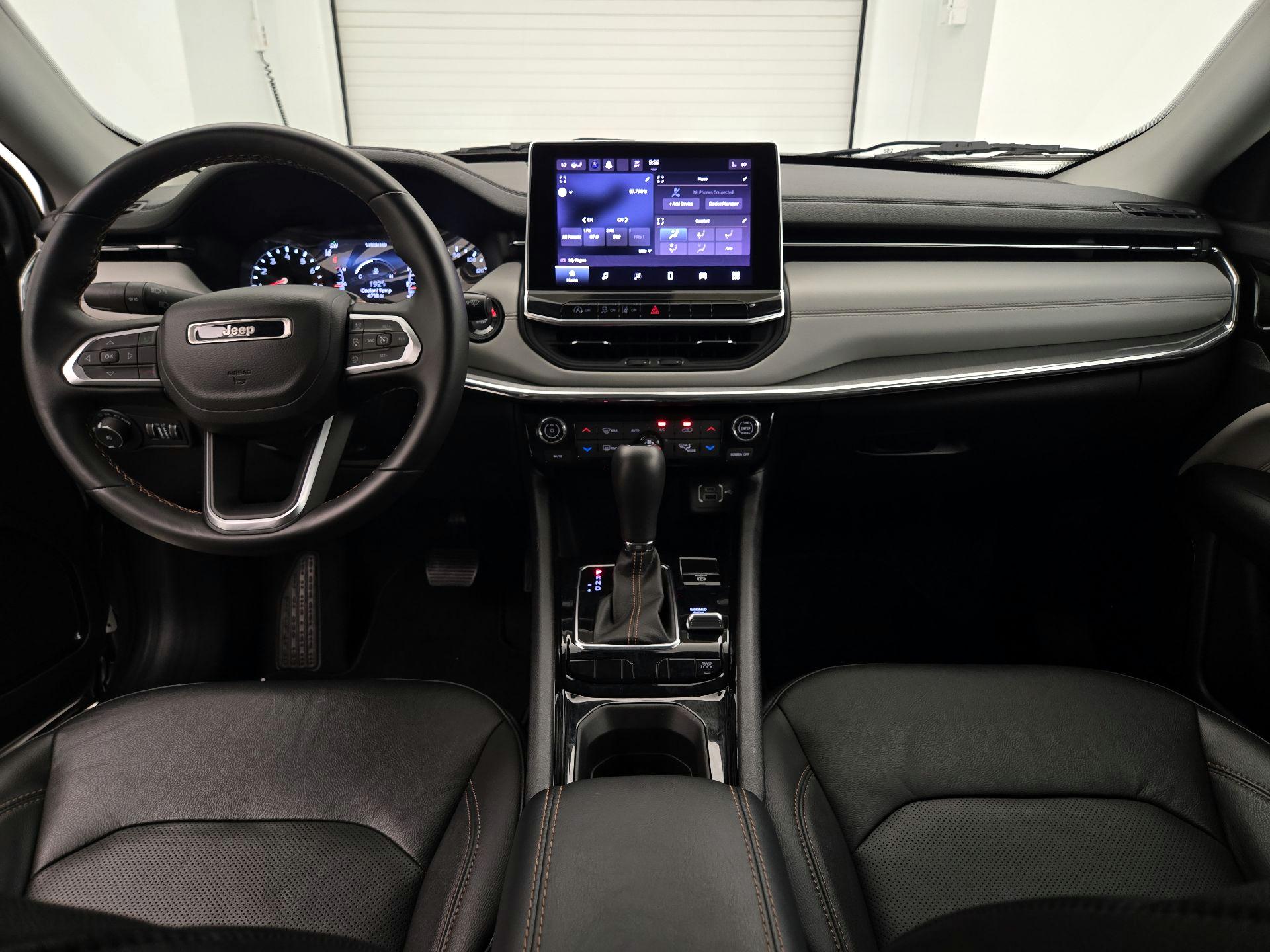 Thumbnail: 2022 Jeep Compass - 9