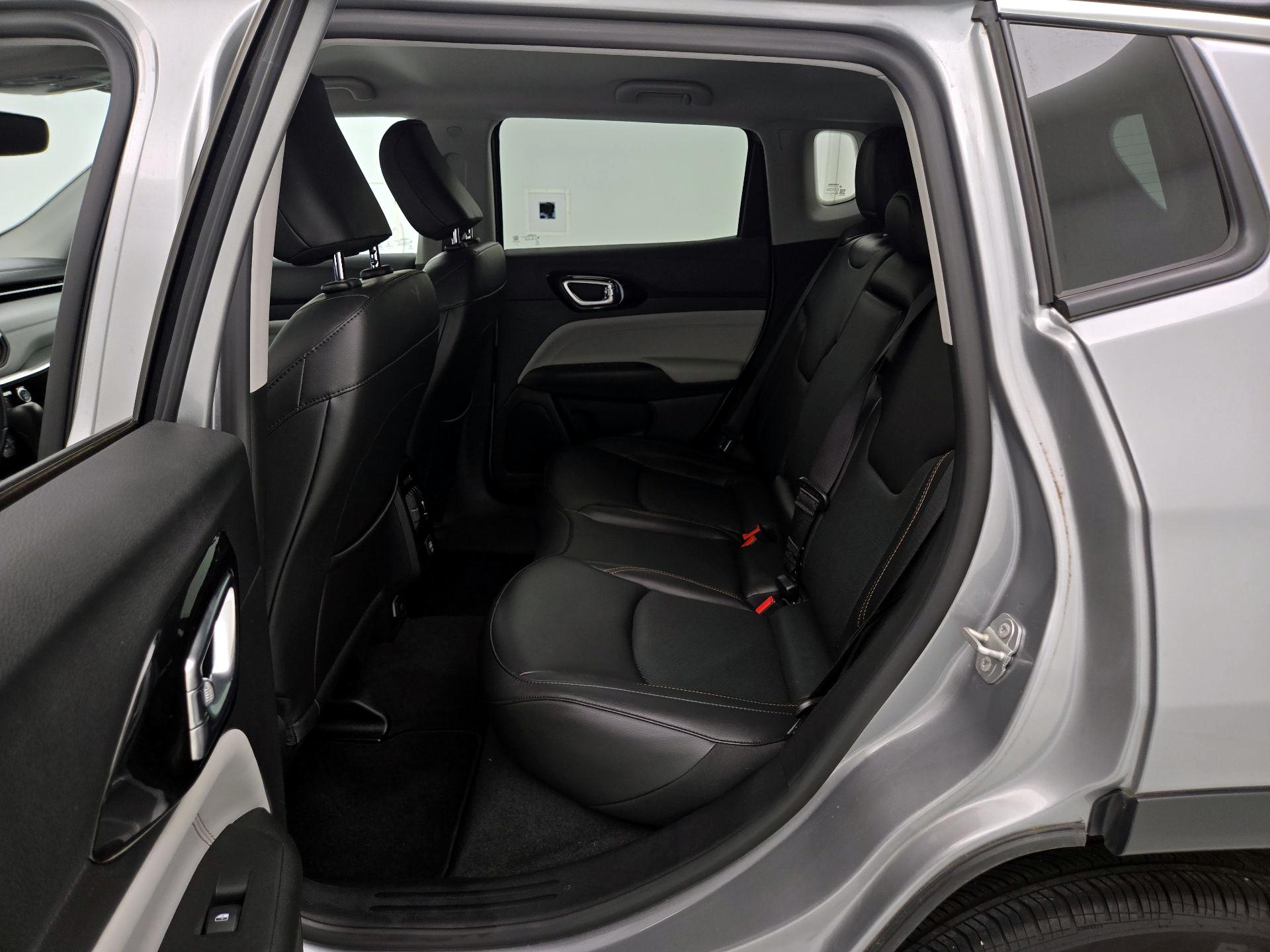 Thumbnail: 2022 Jeep Compass - 19