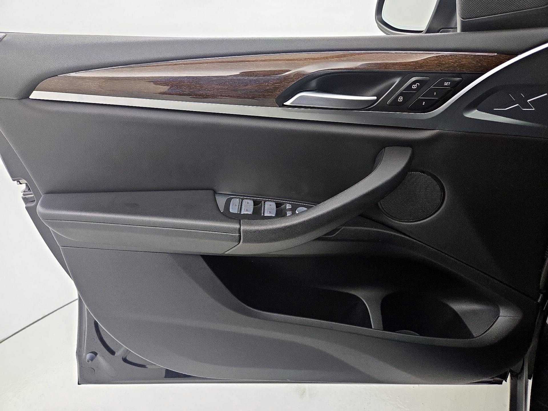 Thumbnail: 2023 BMW X3 - 12