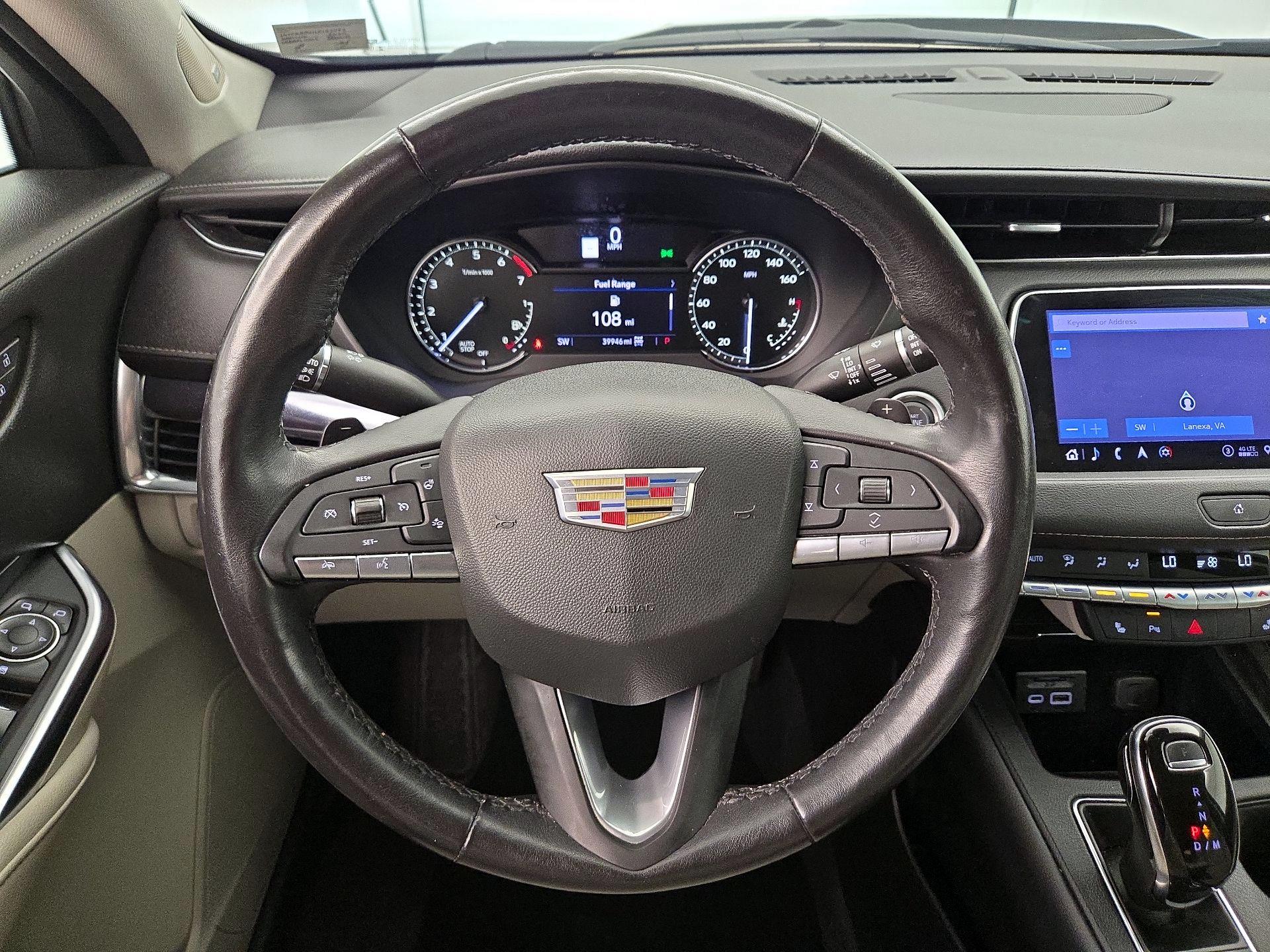 Thumbnail: 2020 Cadillac XT4 - 10