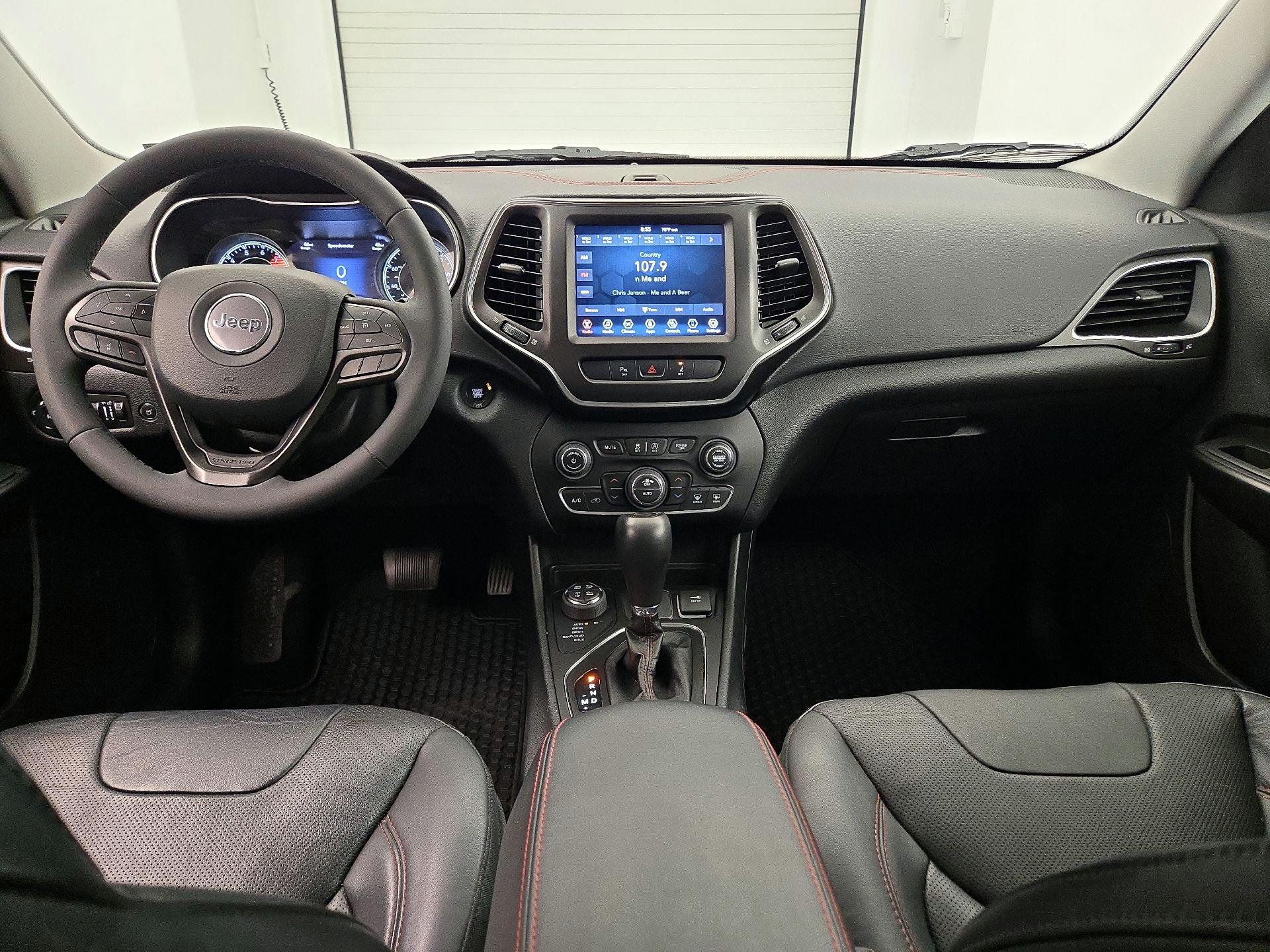 Thumbnail: 2021 Jeep Cherokee - 9
