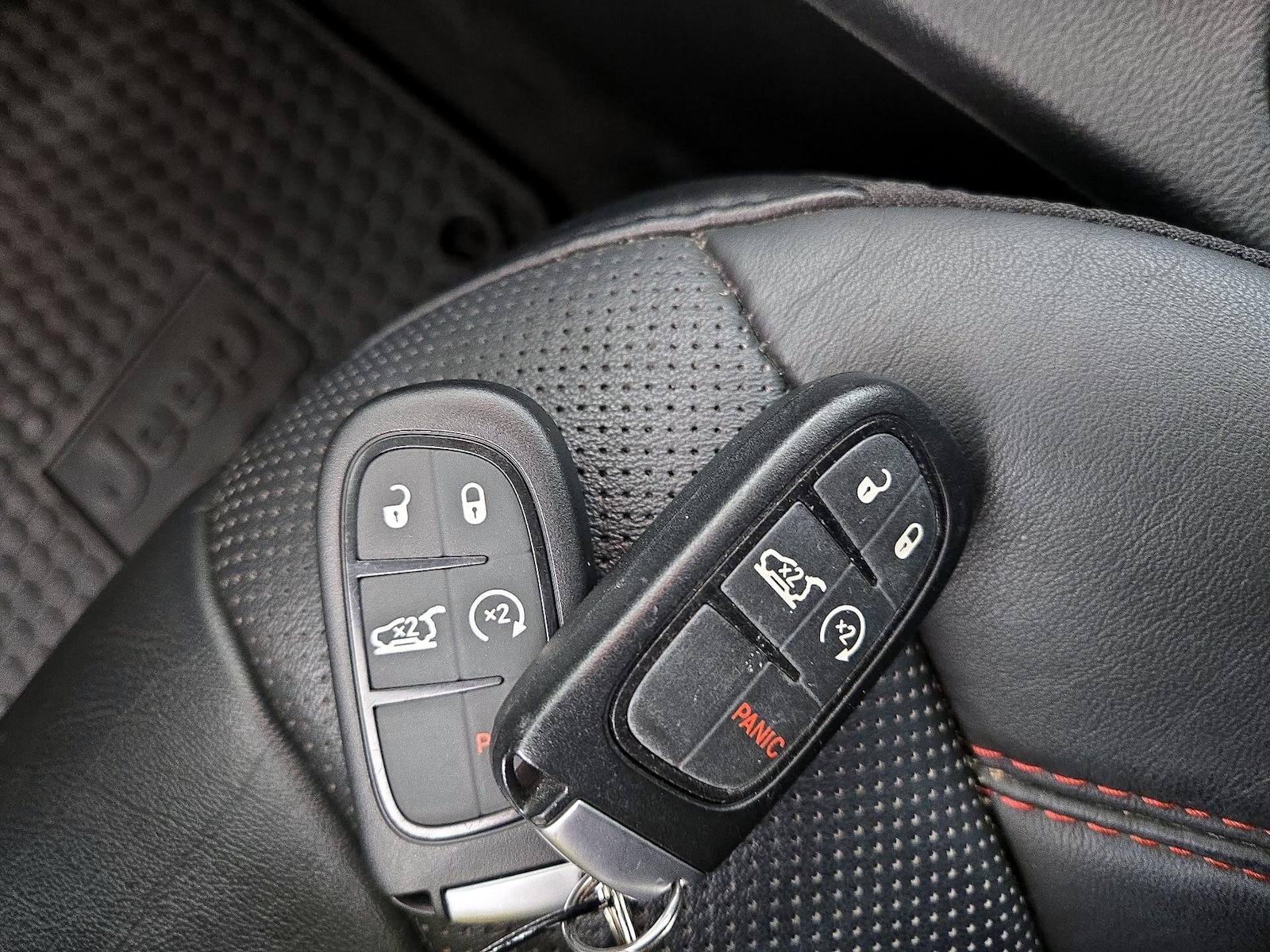 2021 Jeep Cherokee Trailhawk - Photo 24
