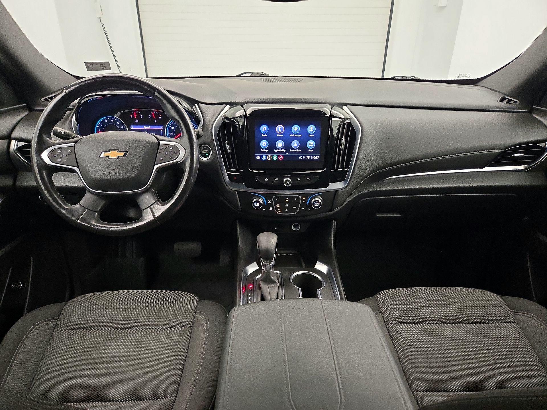 Thumbnail: 2022 Chevrolet Traverse - 9