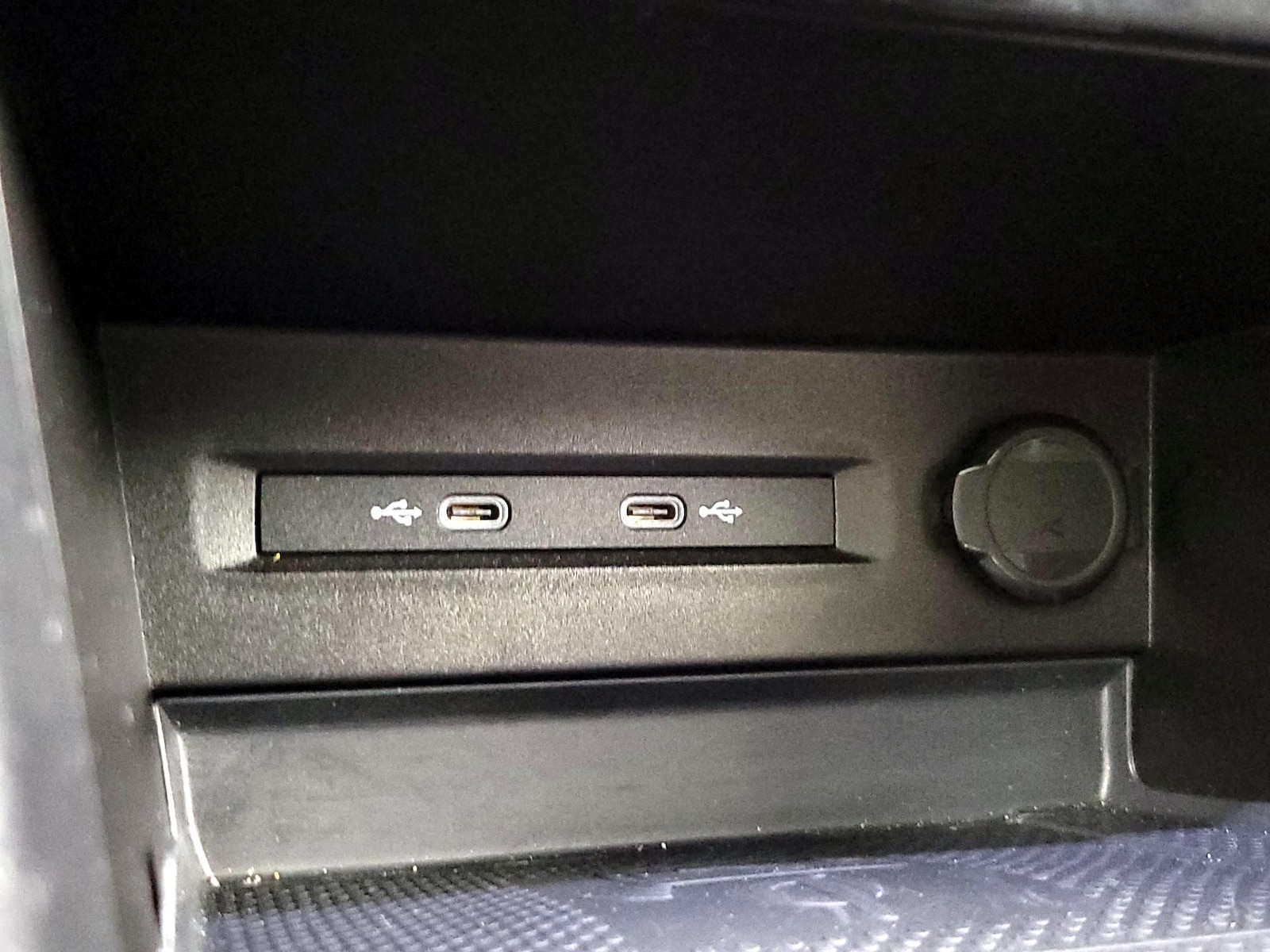 2023 Volkswagen Taos SE - Photo 19