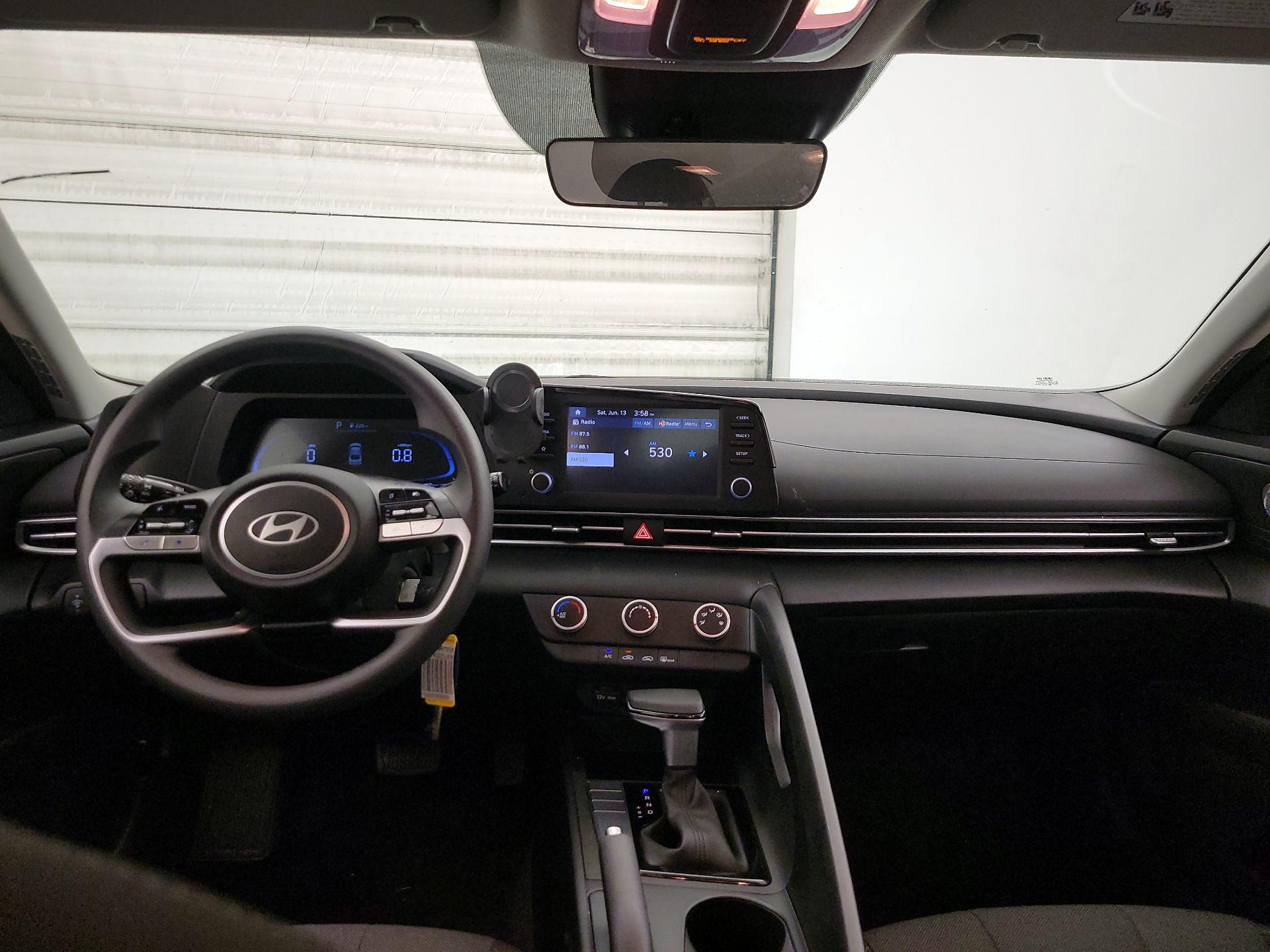 Thumbnail: 2025 Hyundai Elantra - 9