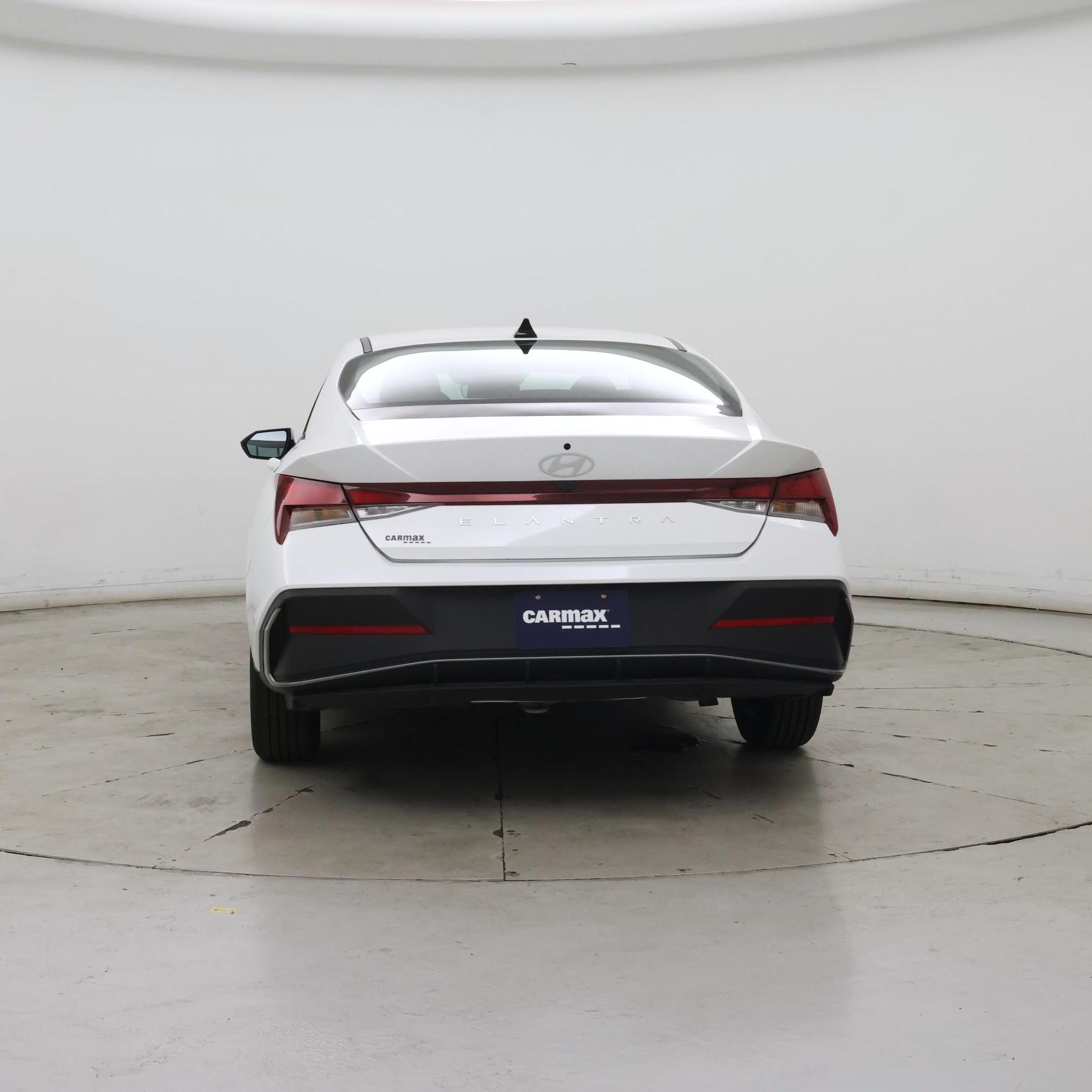 Thumbnail: 2025 Hyundai Elantra - 6