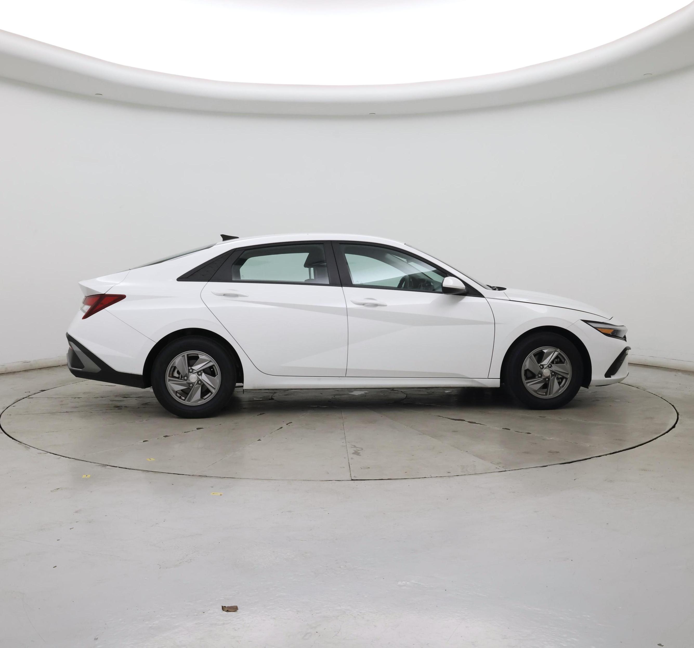Thumbnail: 2025 Hyundai Elantra - 7