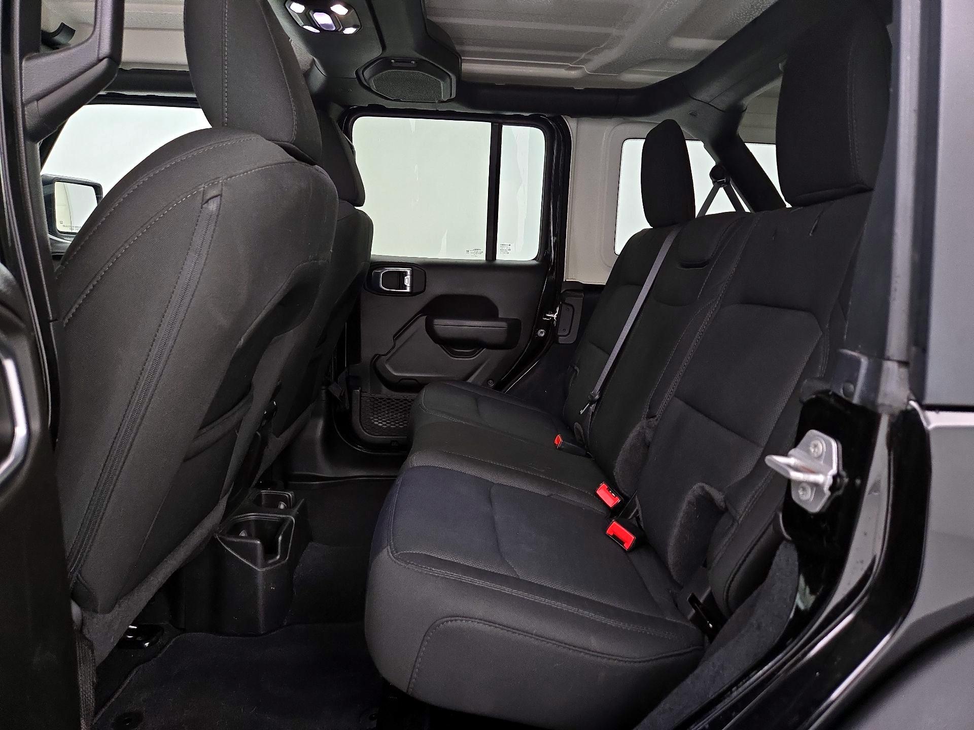 Thumbnail: 2022 Jeep Wrangler - 19