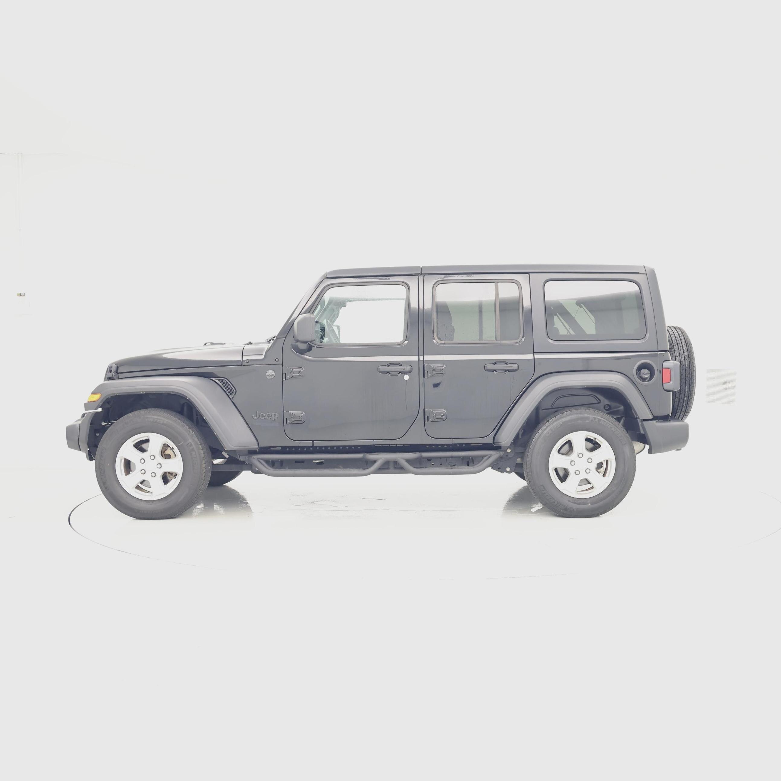 Thumbnail: 2022 Jeep Wrangler - 3