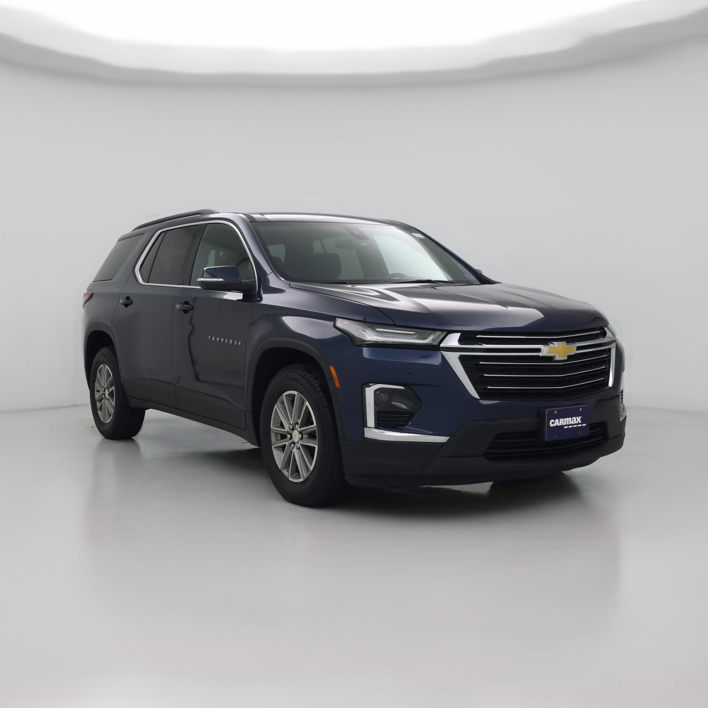 Thumbnail: 2023 Chevrolet Traverse - 1