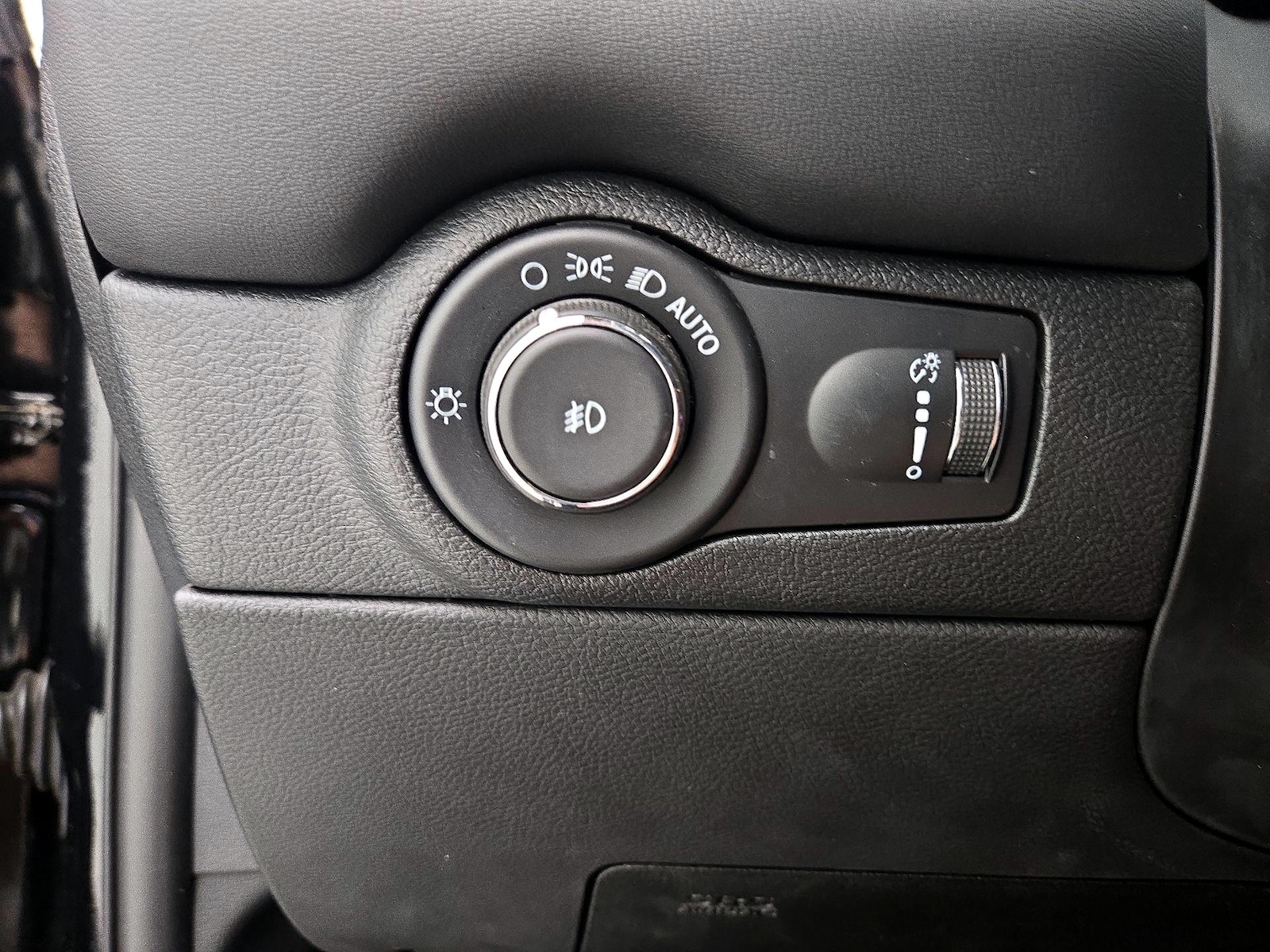 2022 Dodge Durango R/T Plus - Photo 14