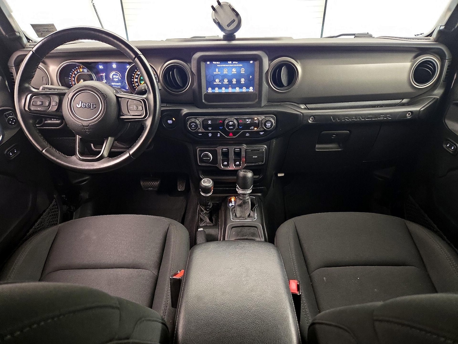 2021 Jeep Wrangler Willys - Photo 10