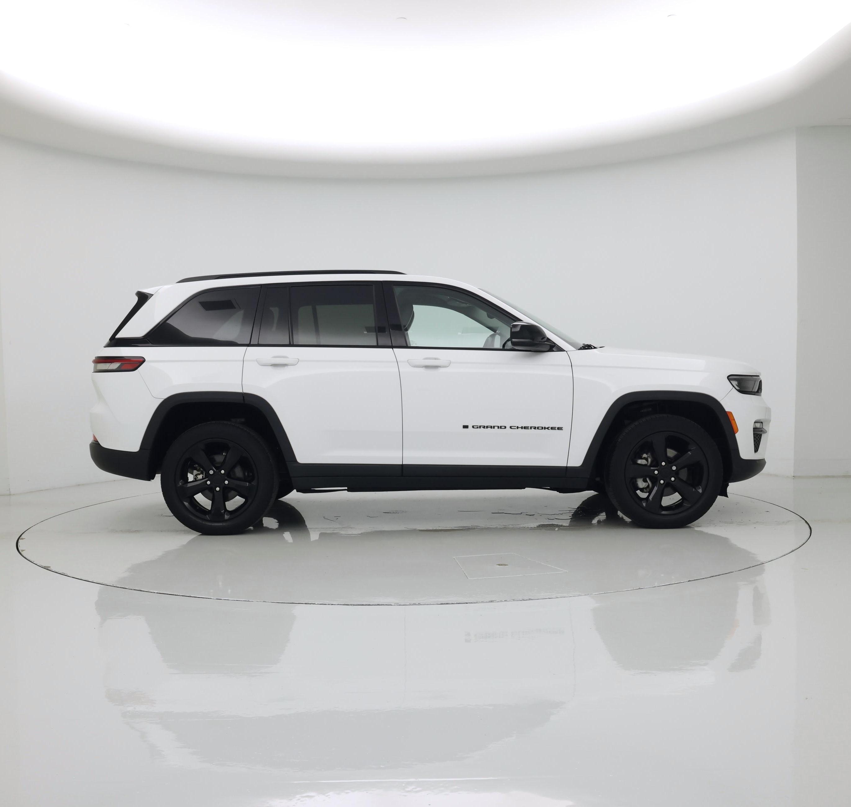 Thumbnail: 2023 Jeep Grand Cherokee - 7