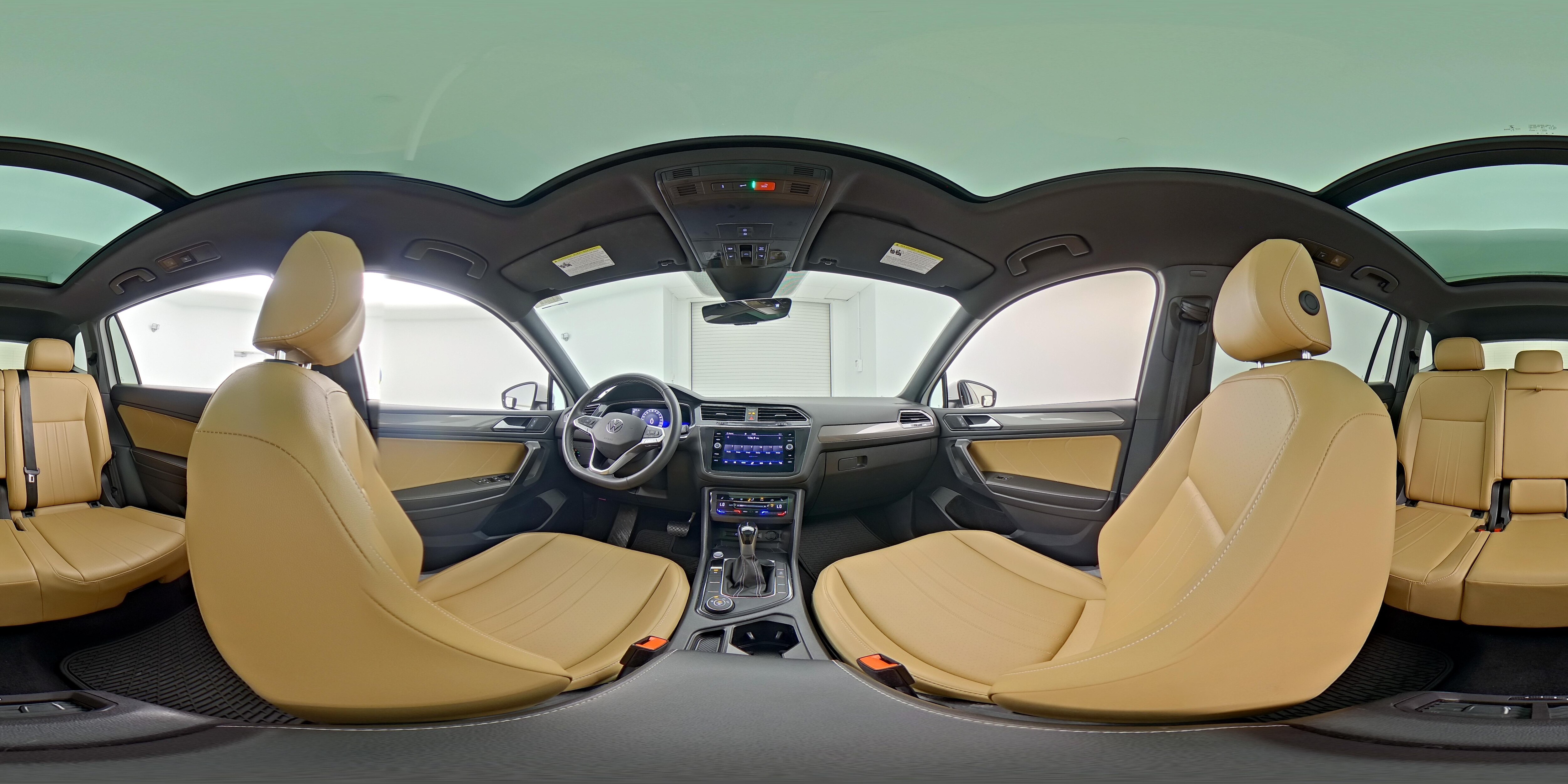 2022 Volkswagen Tiguan SE - Photo 25