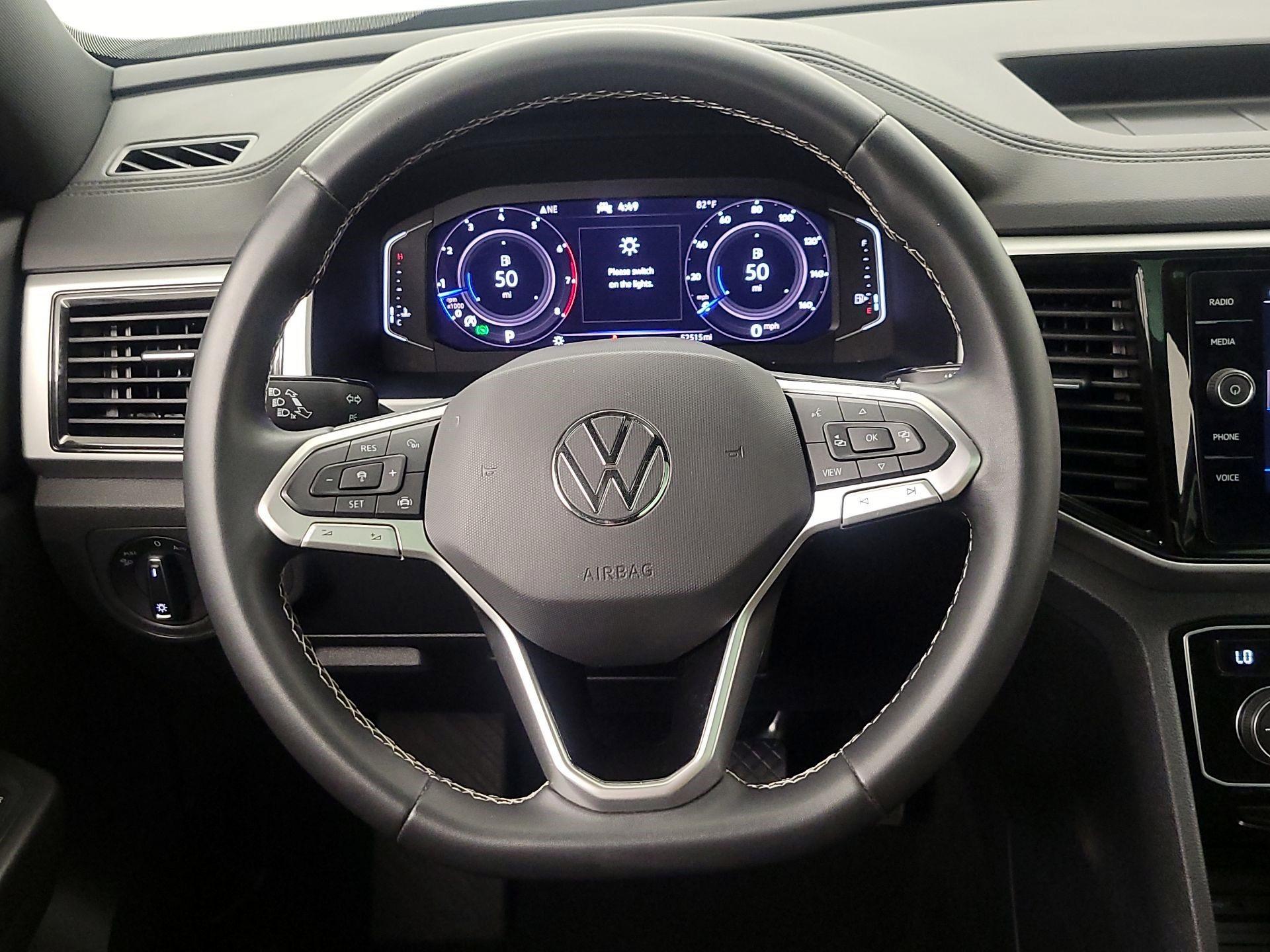 Thumbnail: 2022 Volkswagen Atlas - 10