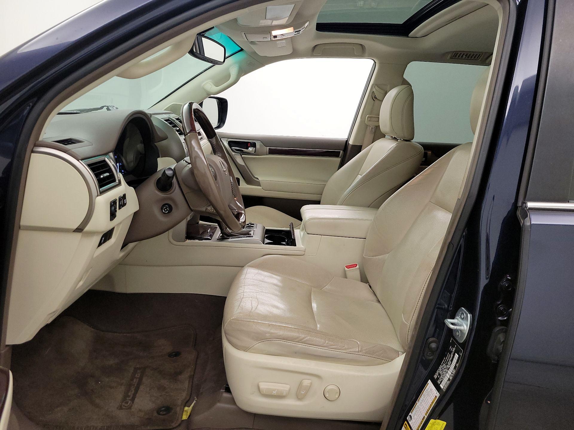 Thumbnail: 2019 Lexus GX - 11