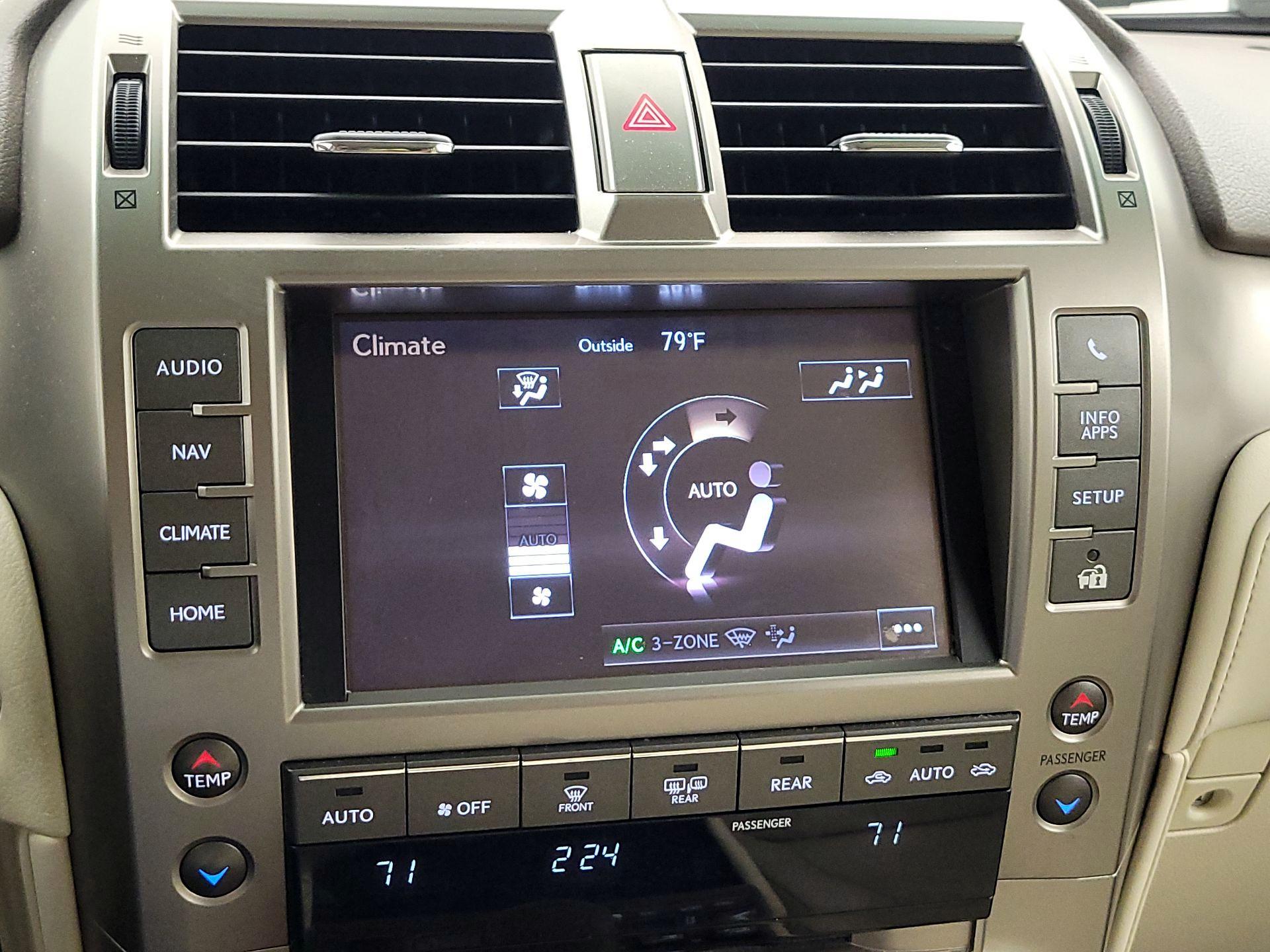 Thumbnail: 2019 Lexus GX - 17