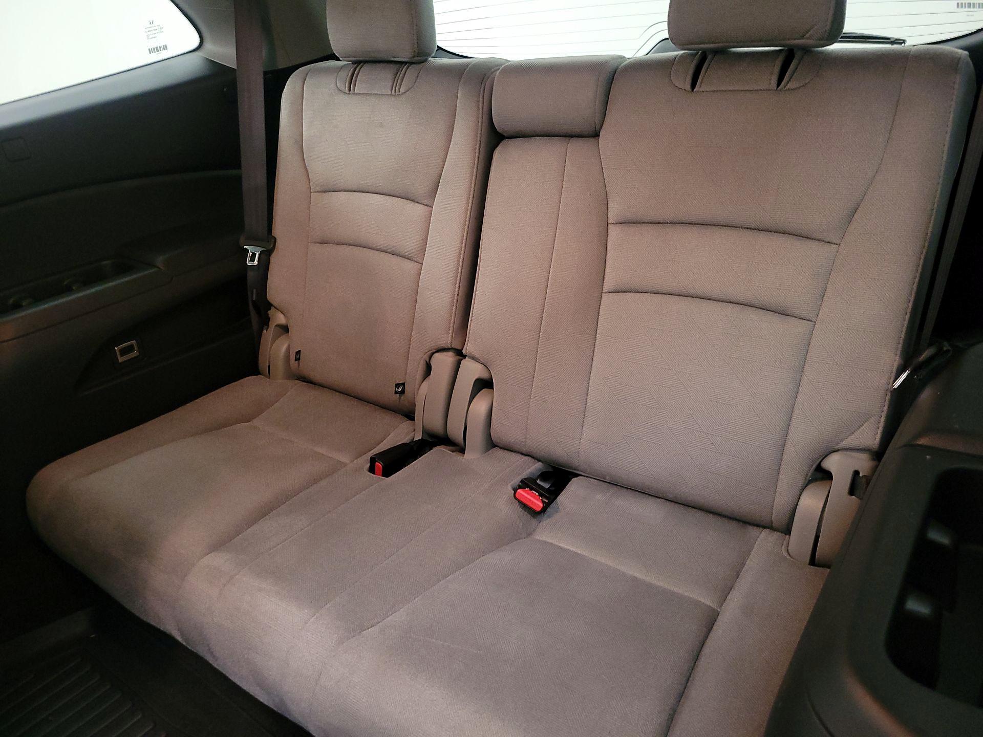Thumbnail: 2019 Honda Pilot - 20