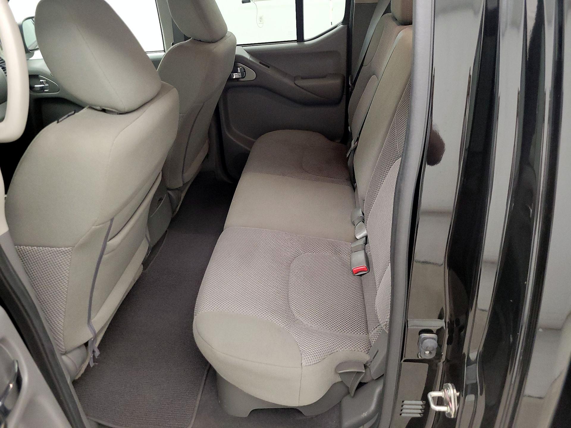 Thumbnail: 2019 Nissan Frontier - 18