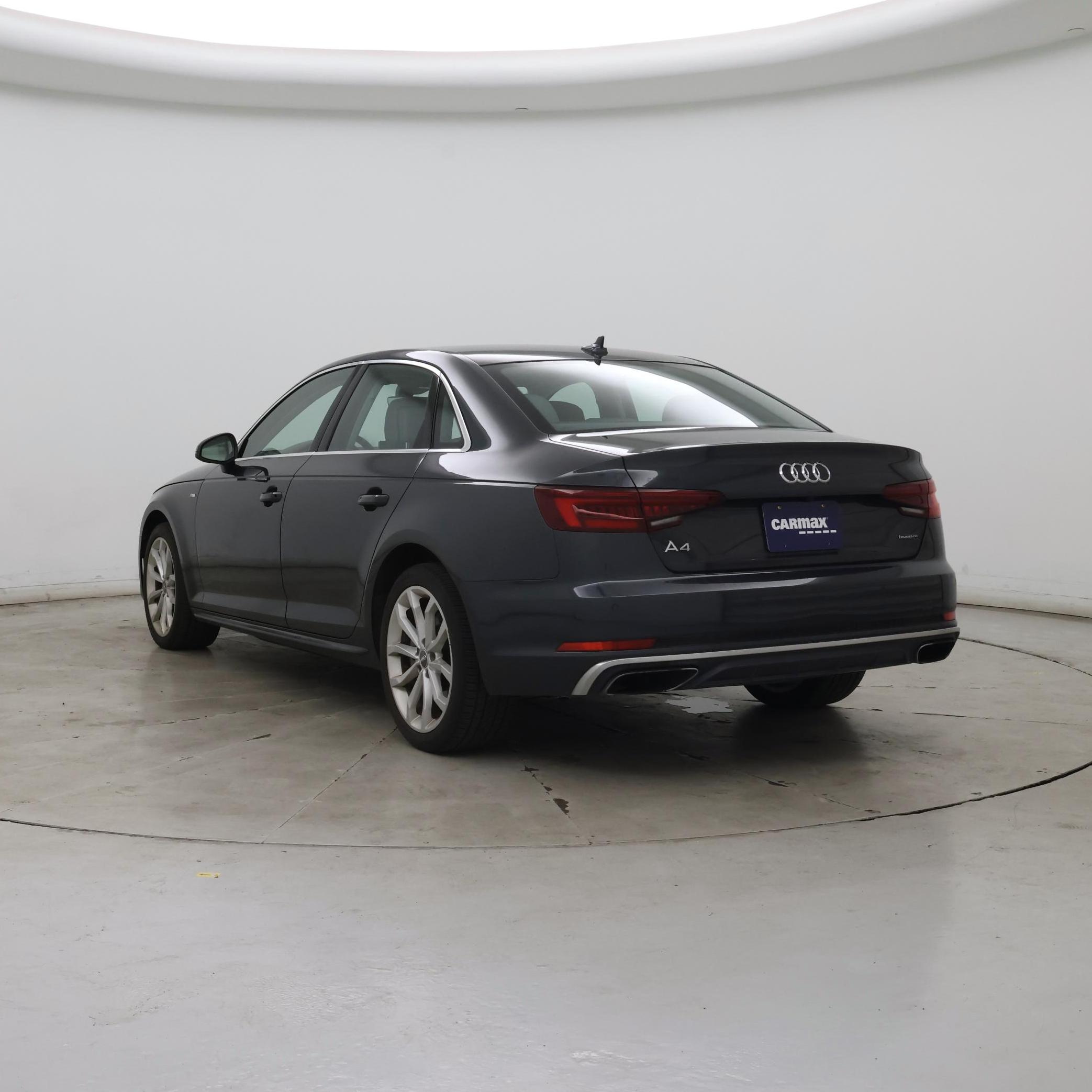 Thumbnail: 2019 Audi A4 - 2