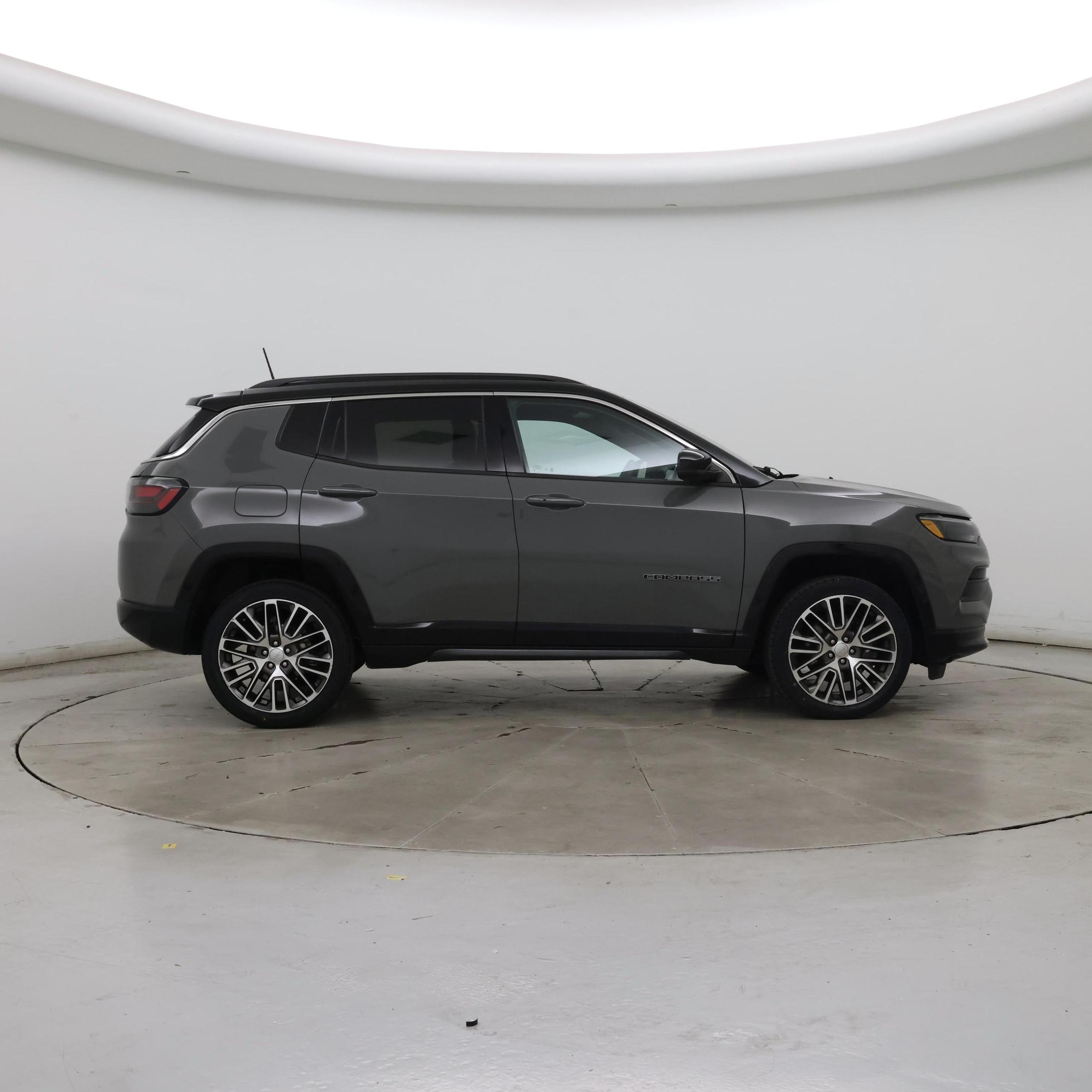 Thumbnail: 2023 Jeep Compass - 7