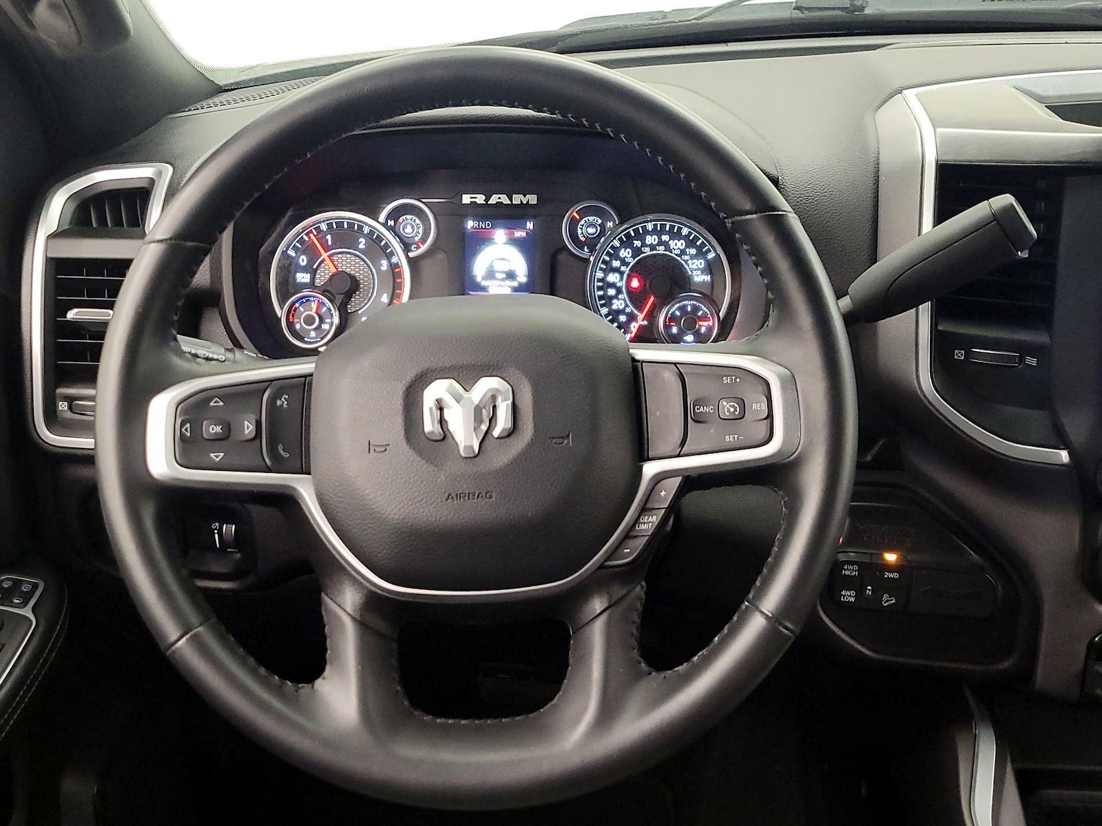 2024 RAM Ram 2500 Pickup Big Horn - Photo 11