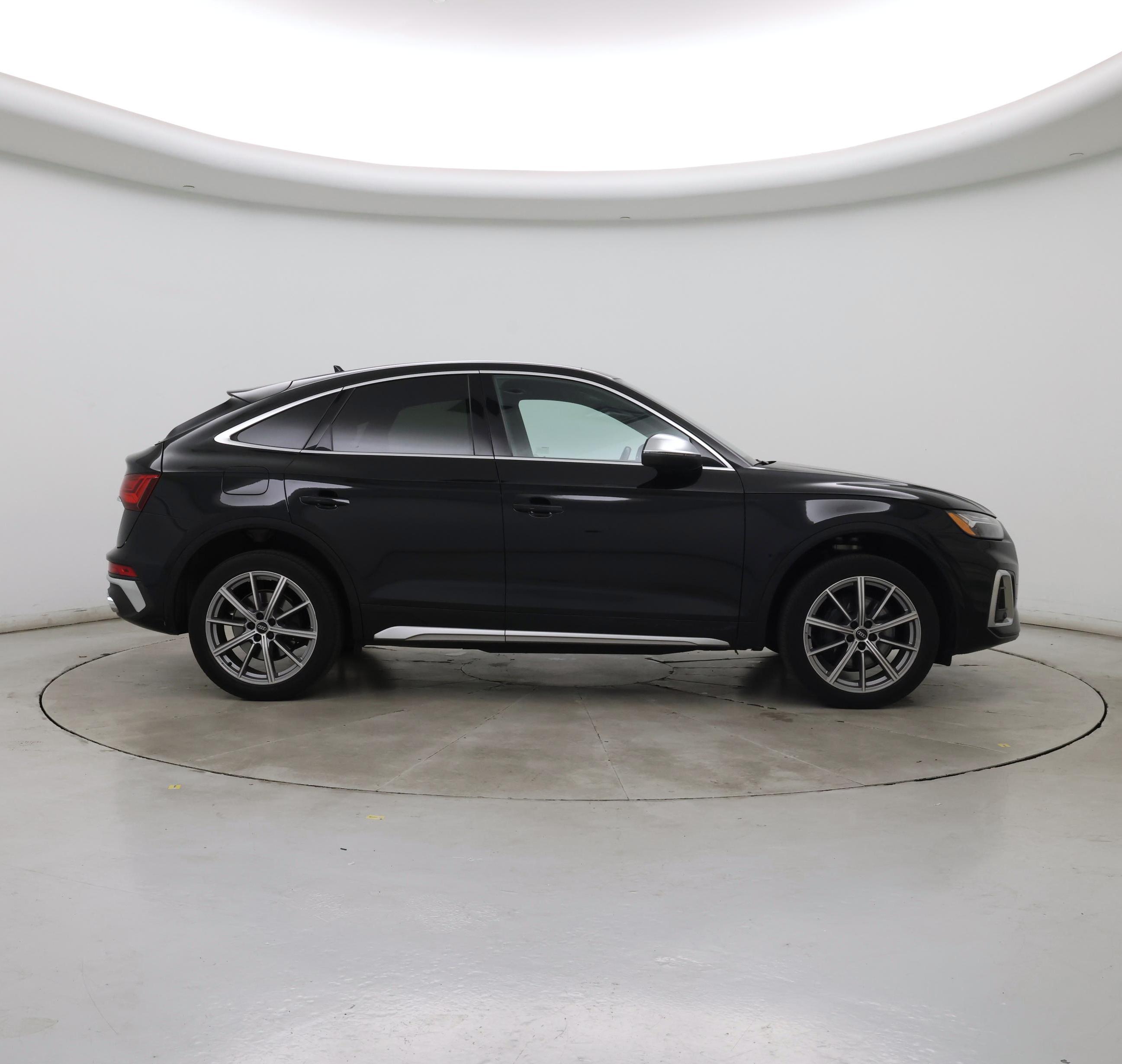 Thumbnail: 2022 Audi SQ5 - 7