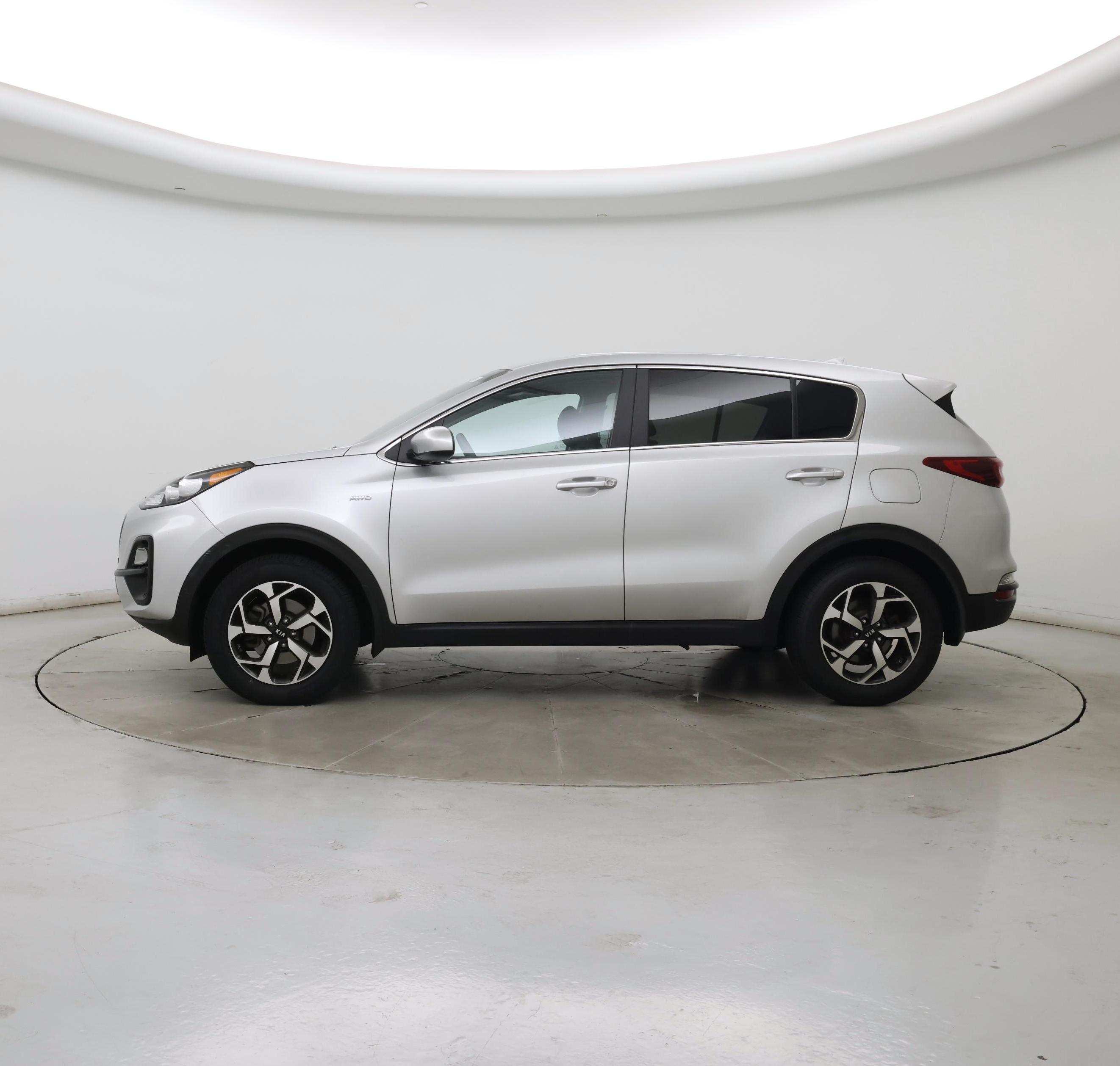 Thumbnail: 2022 Kia Sportage - 3