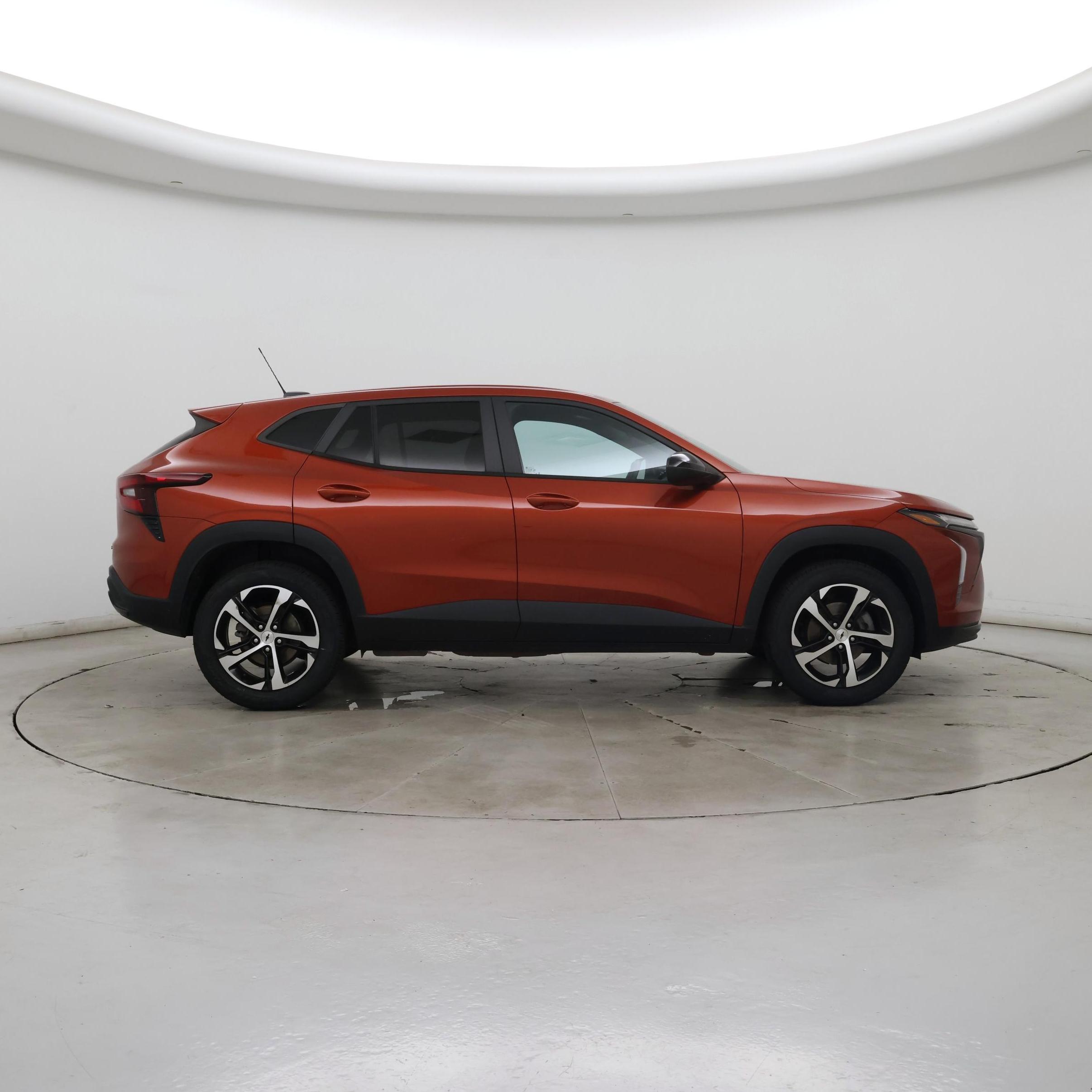 Thumbnail: 2024 Chevrolet Trax - 7