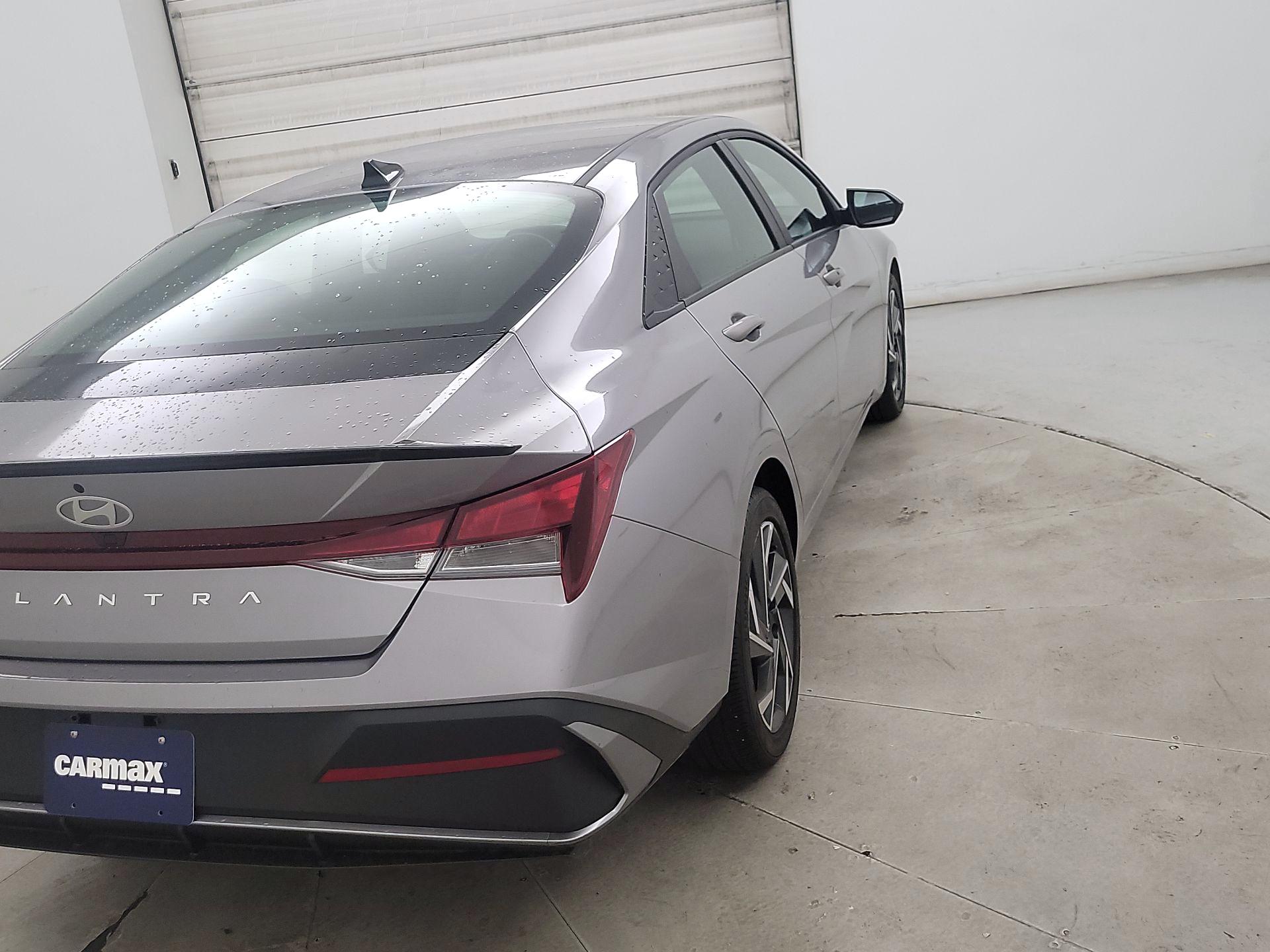 Thumbnail: 2025 Hyundai Elantra - 5