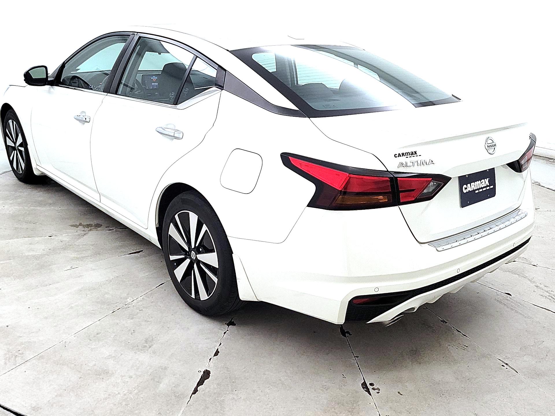 Thumbnail: 2021 Nissan Altima - 7