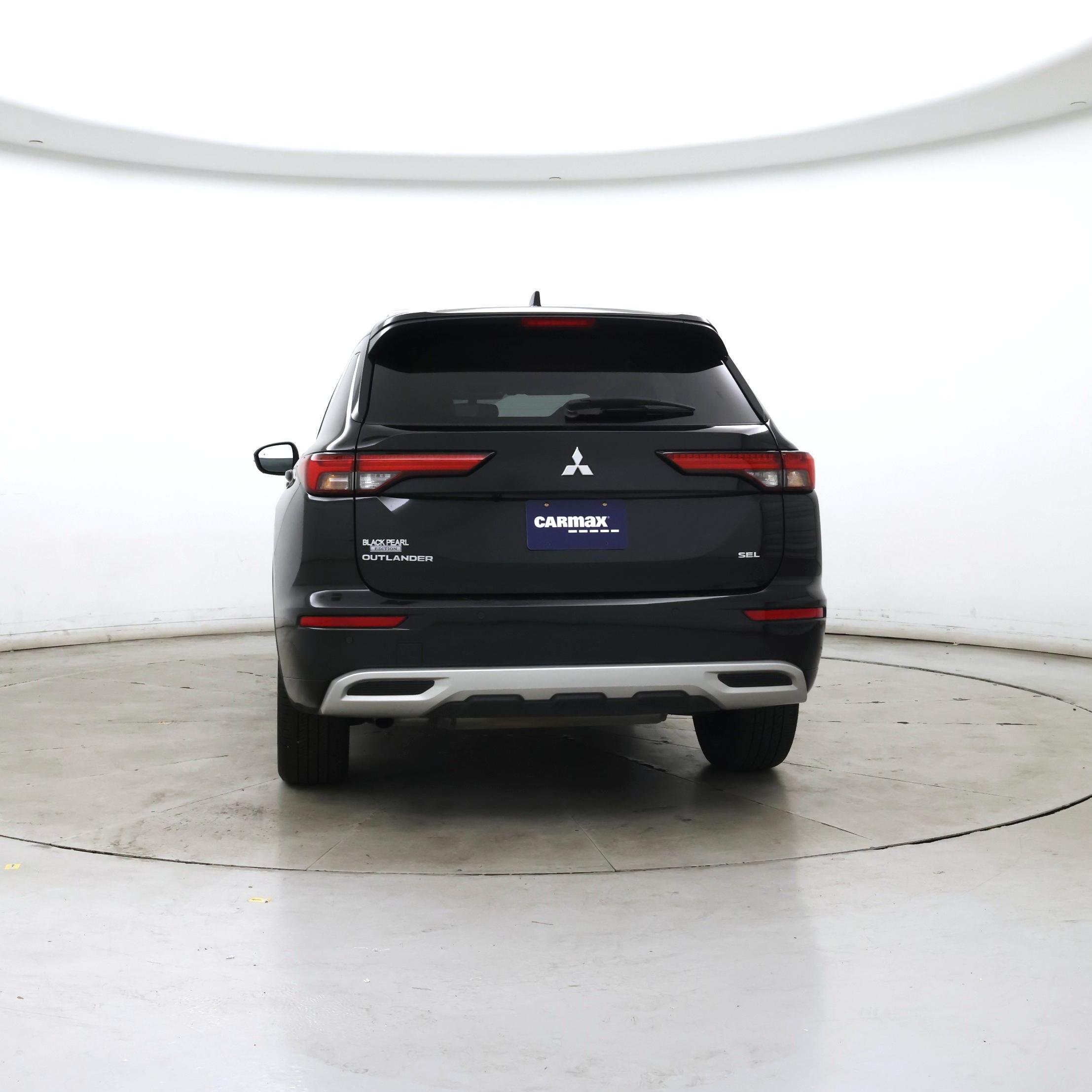 Thumbnail: 2024 Mitsubishi Outlander - 6