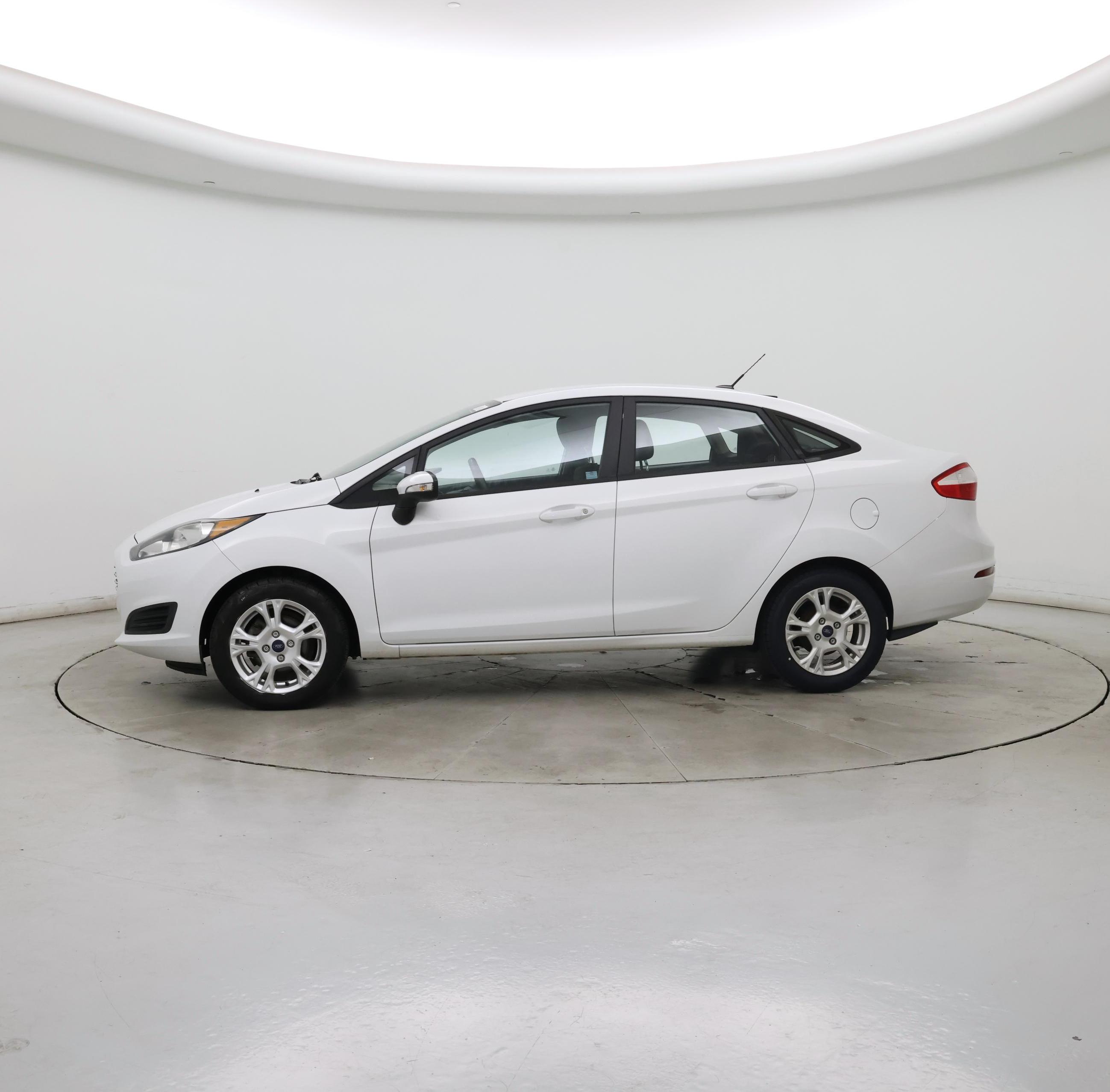 Thumbnail: 2016 Ford Fiesta - 3