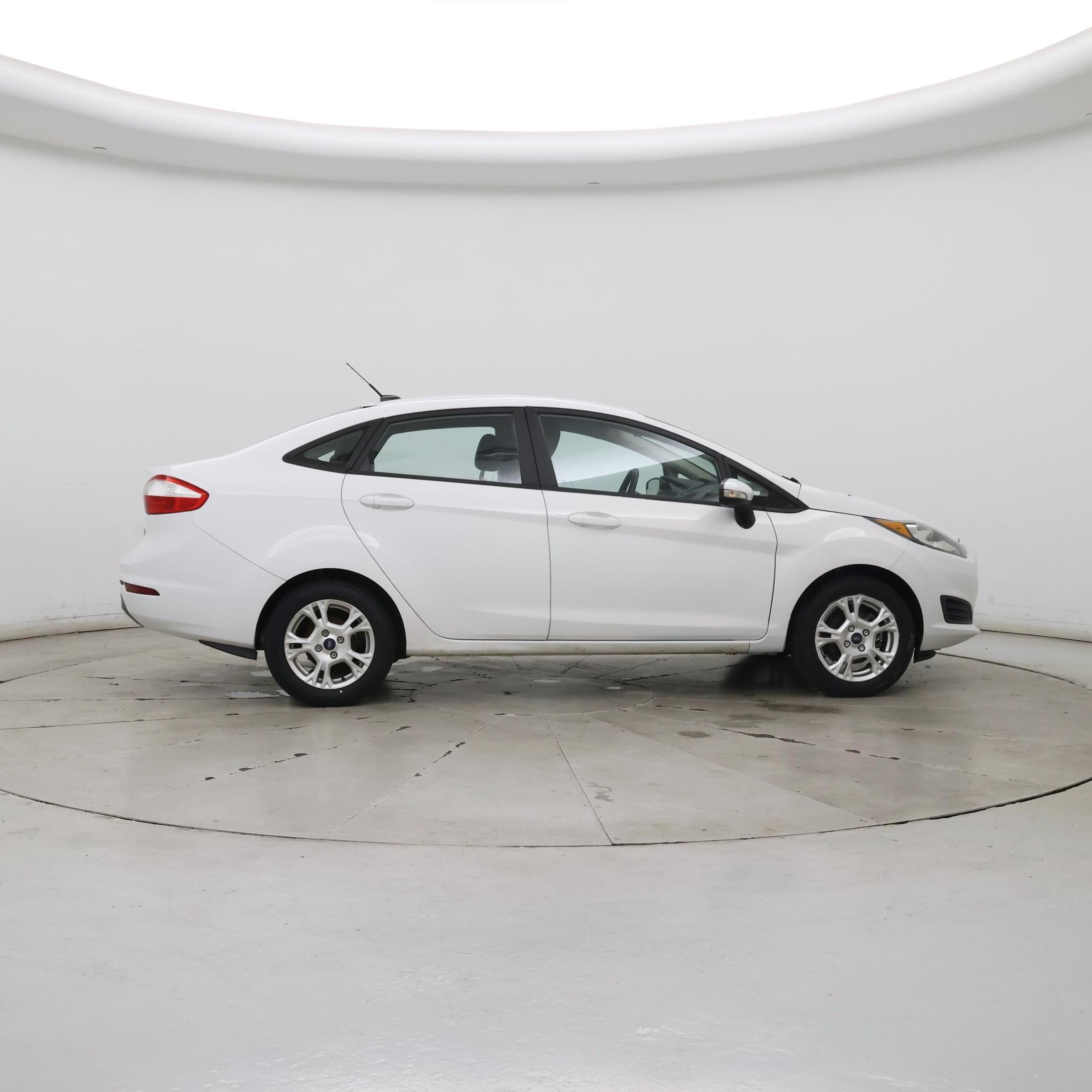 Thumbnail: 2016 Ford Fiesta - 7