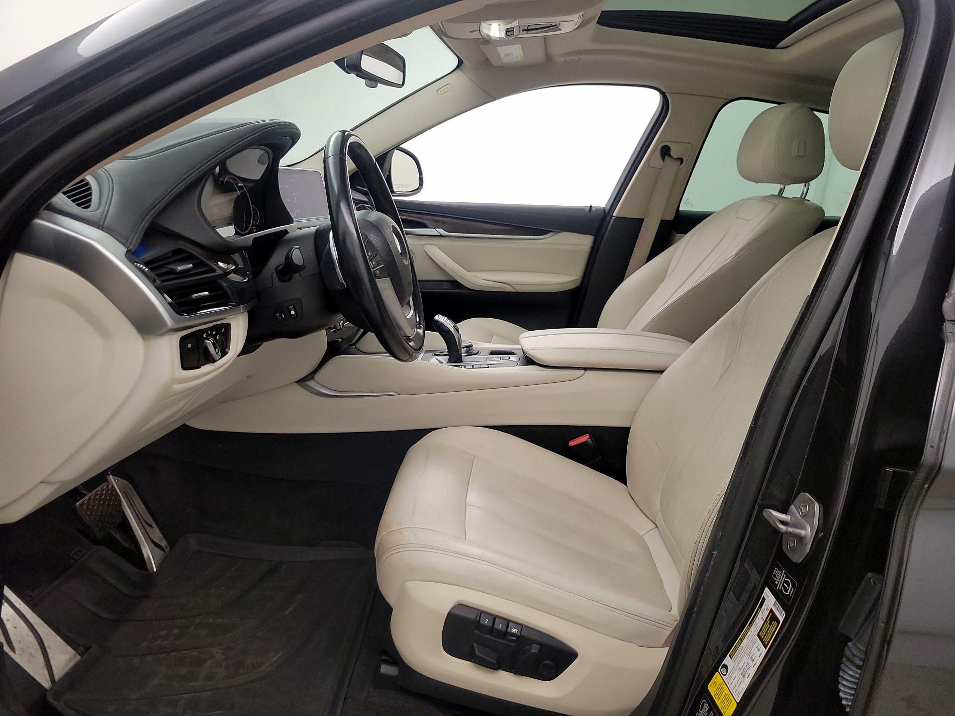 Thumbnail: 2015 BMW X6 - 11